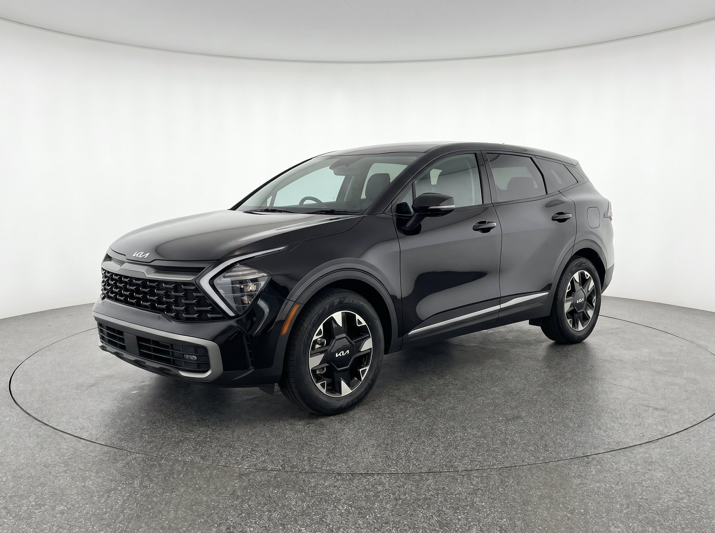 Thumbnail: 2026 Kia Sportage - 3