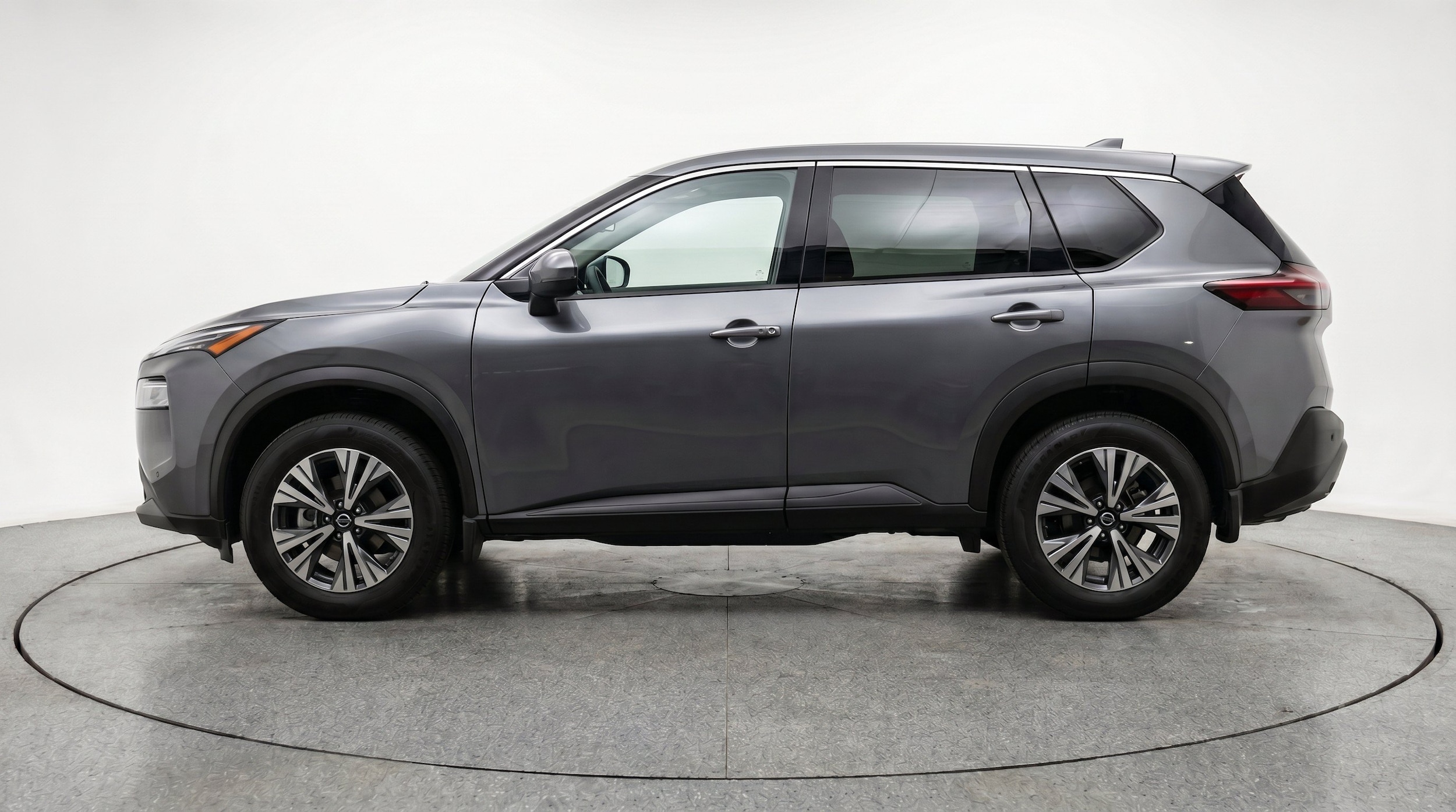 Thumbnail: 2023 Nissan Rogue - 5