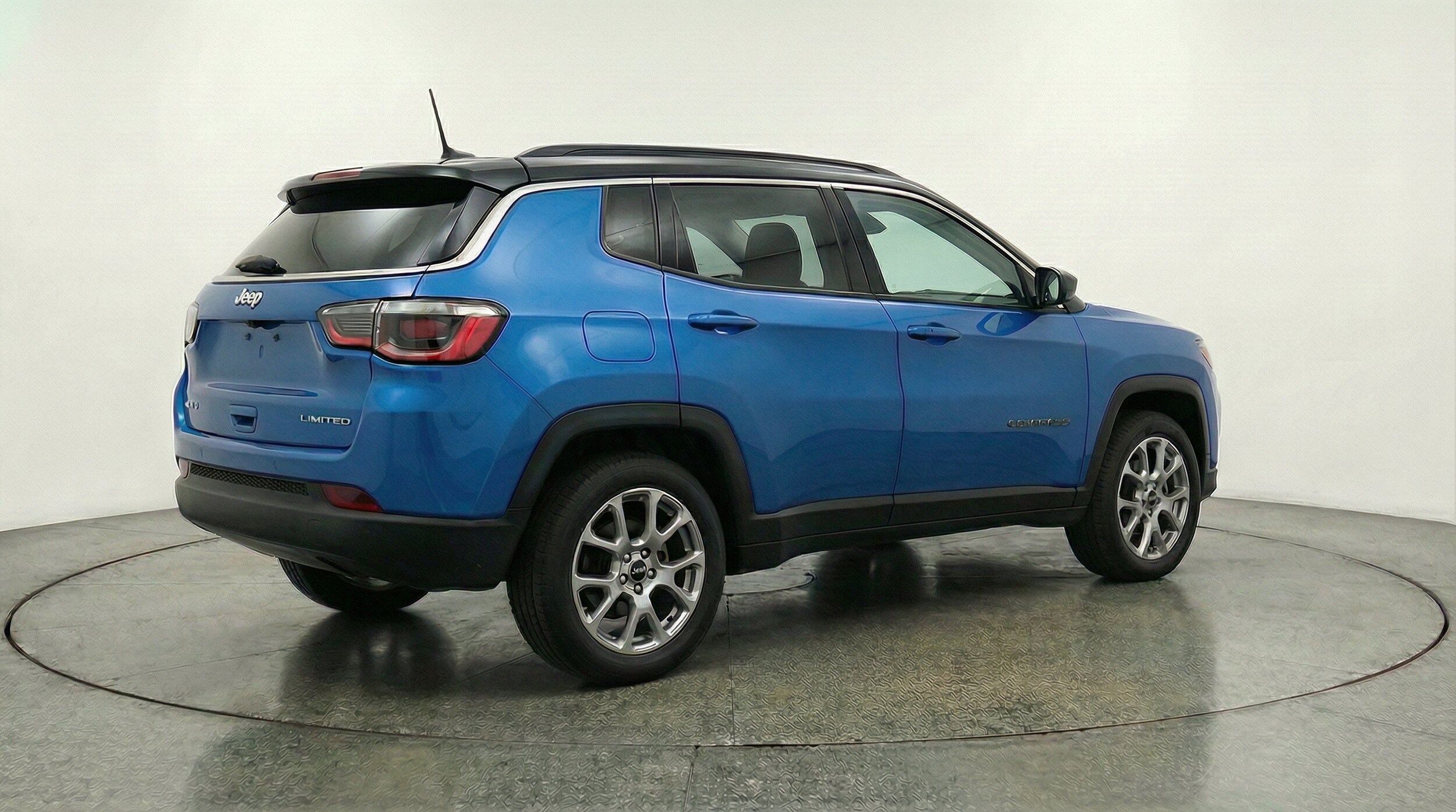 Thumbnail: 2025 Jeep Compass - 9