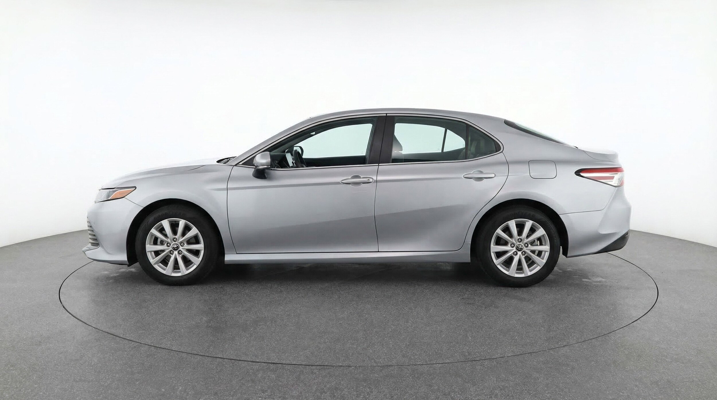 Thumbnail: 2025 Toyota Camry - 5