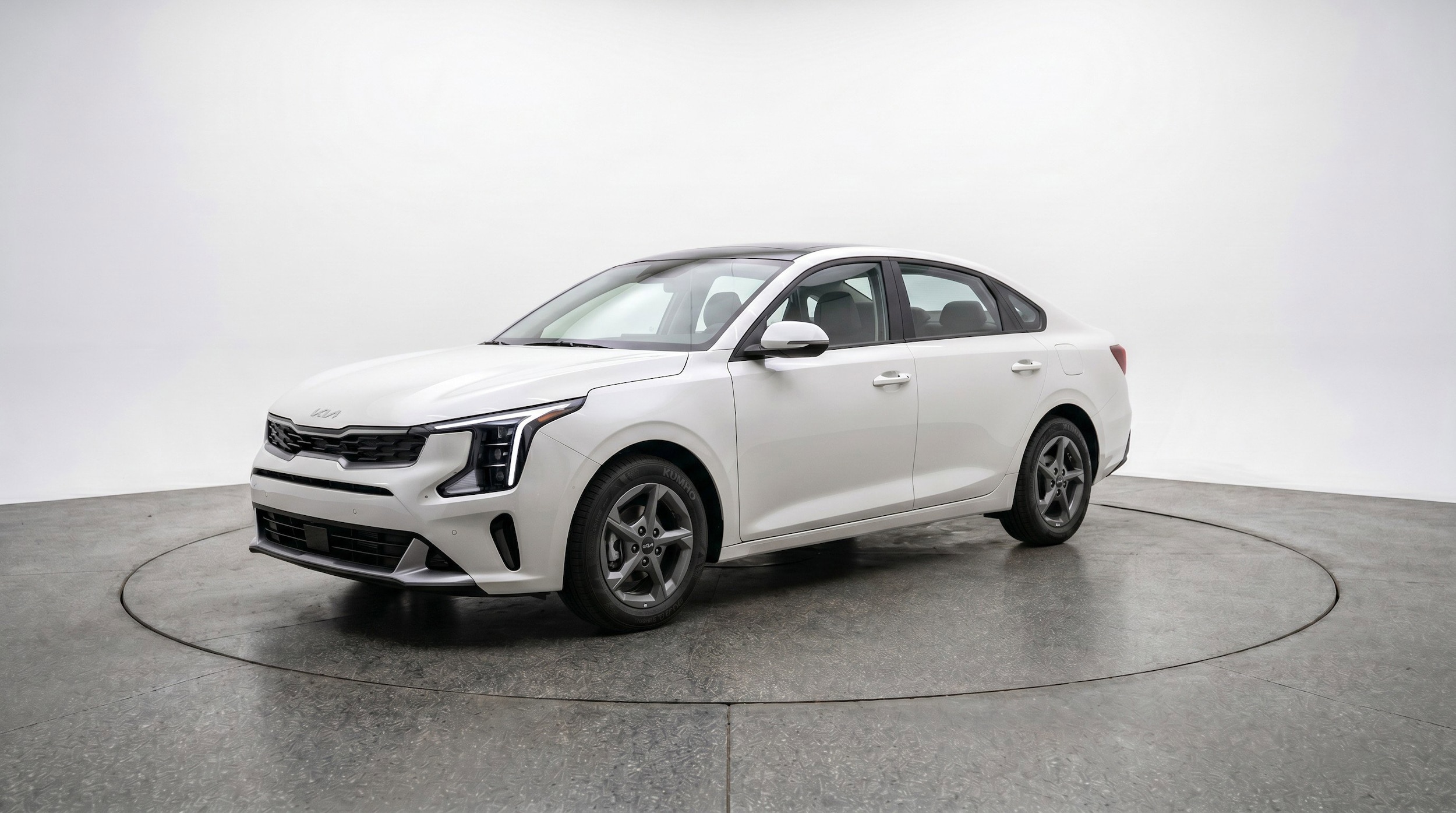 Thumbnail: 2025 Kia K4 - 3