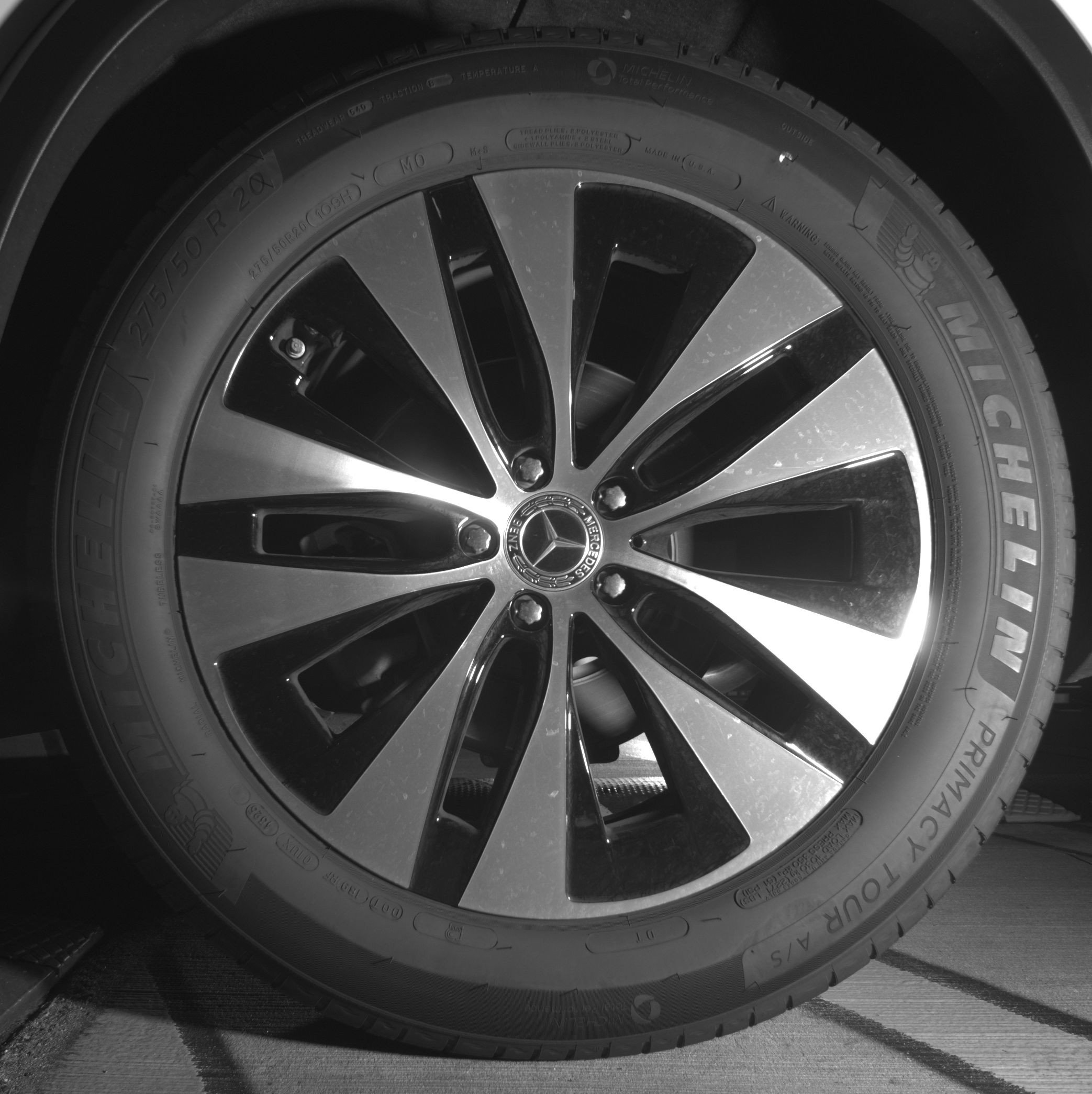 Thumbnail: 2026 Mercedes-Benz GLE - 14
