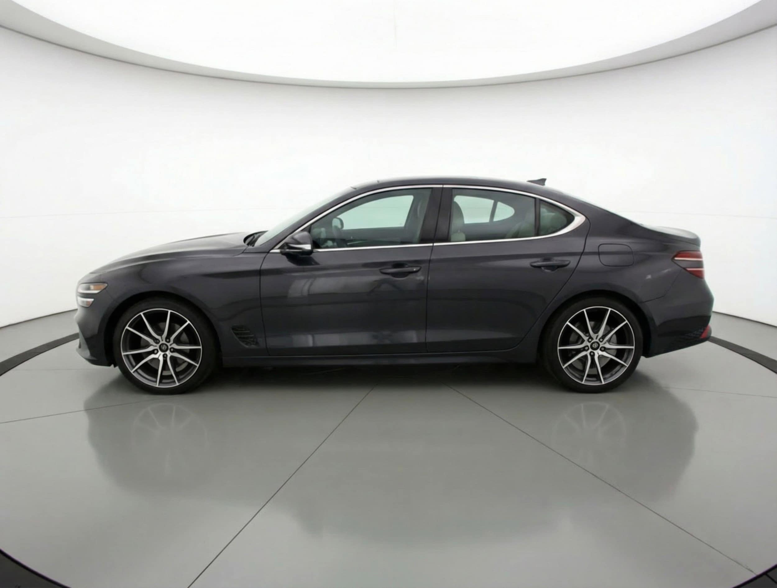 Thumbnail: 2025 Genesis G70 - 5