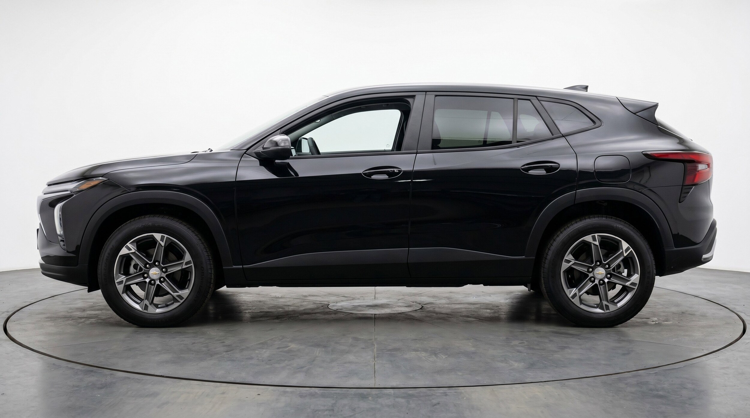 Thumbnail: 2025 Chevrolet Blazer - 5