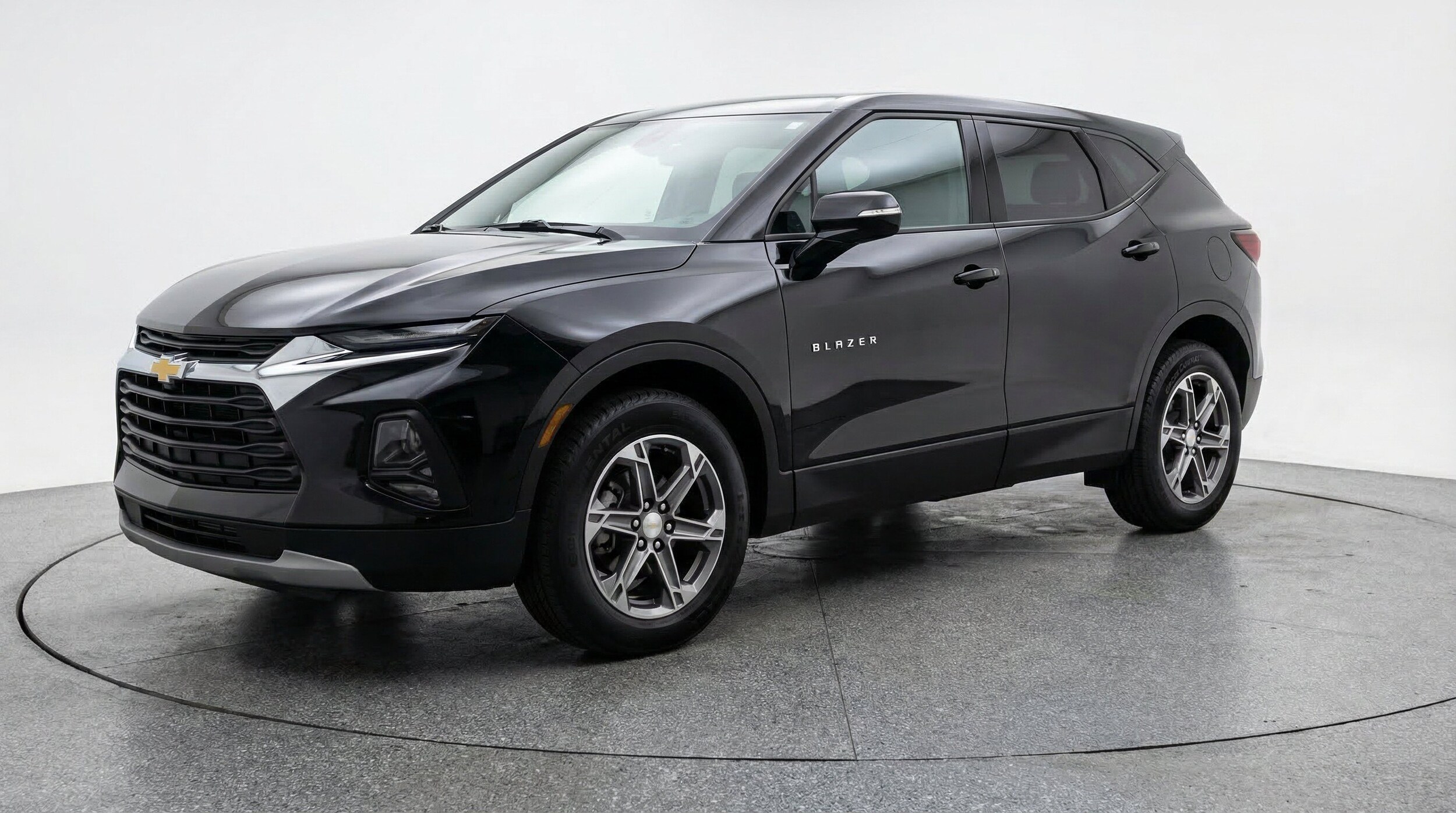 Thumbnail: 2025 Chevrolet Blazer - 3