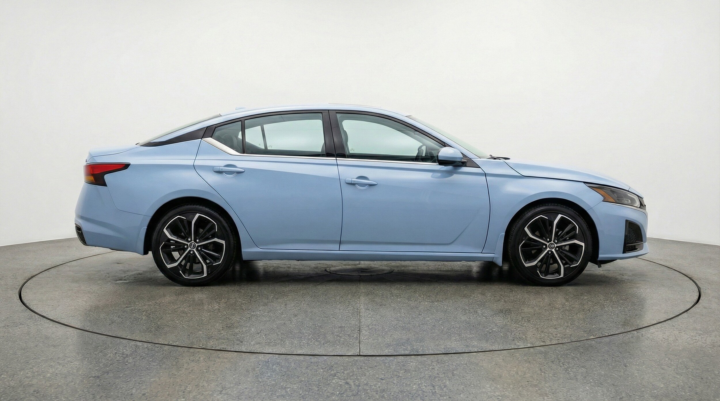 Thumbnail: 2025 Nissan Altima - 11