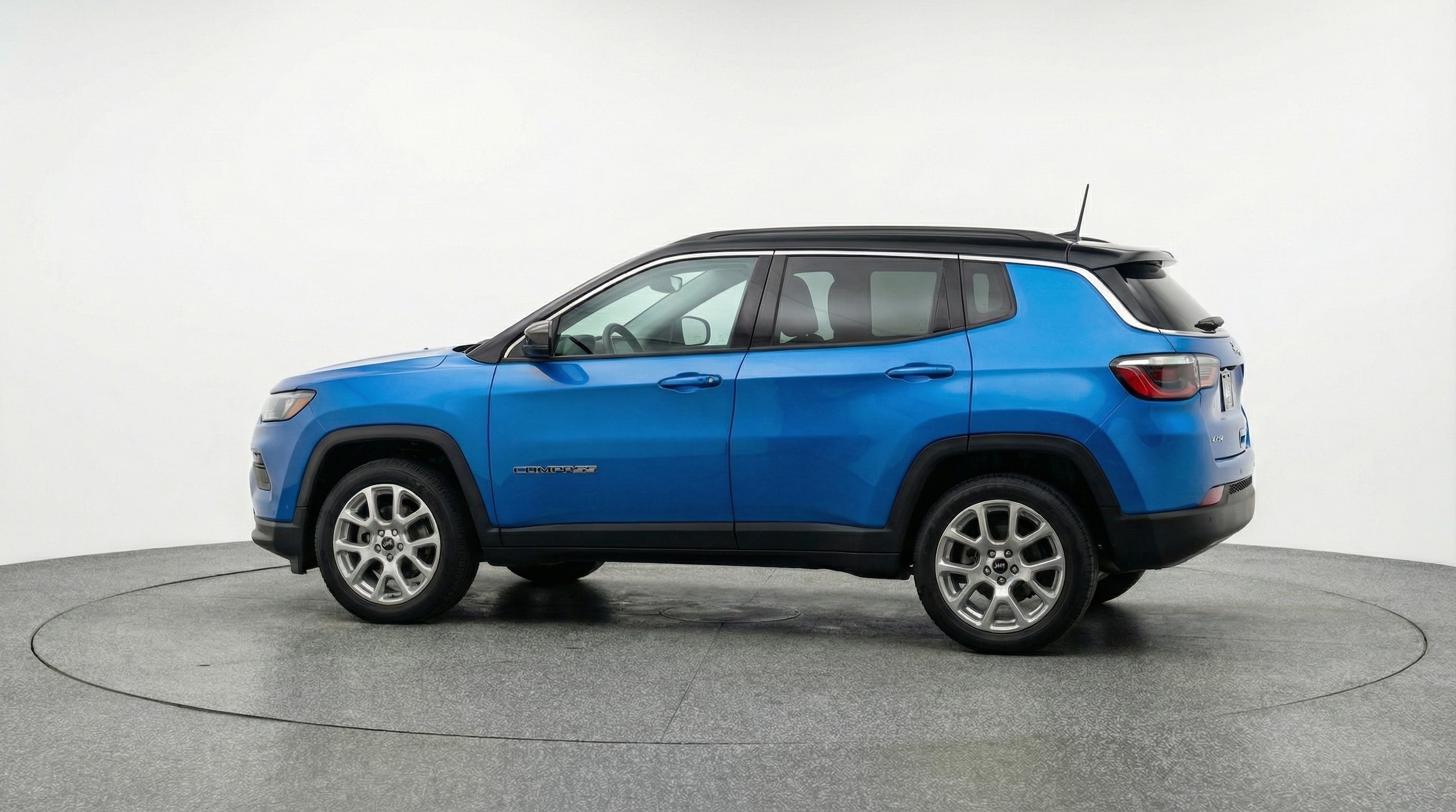Thumbnail: 2025 Jeep Compass - 4