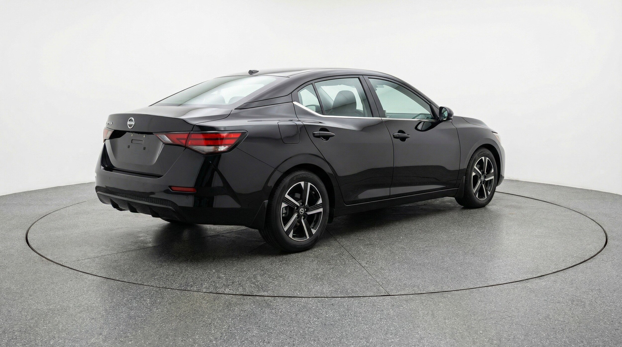 Thumbnail: 2025 Nissan Sentra - 9