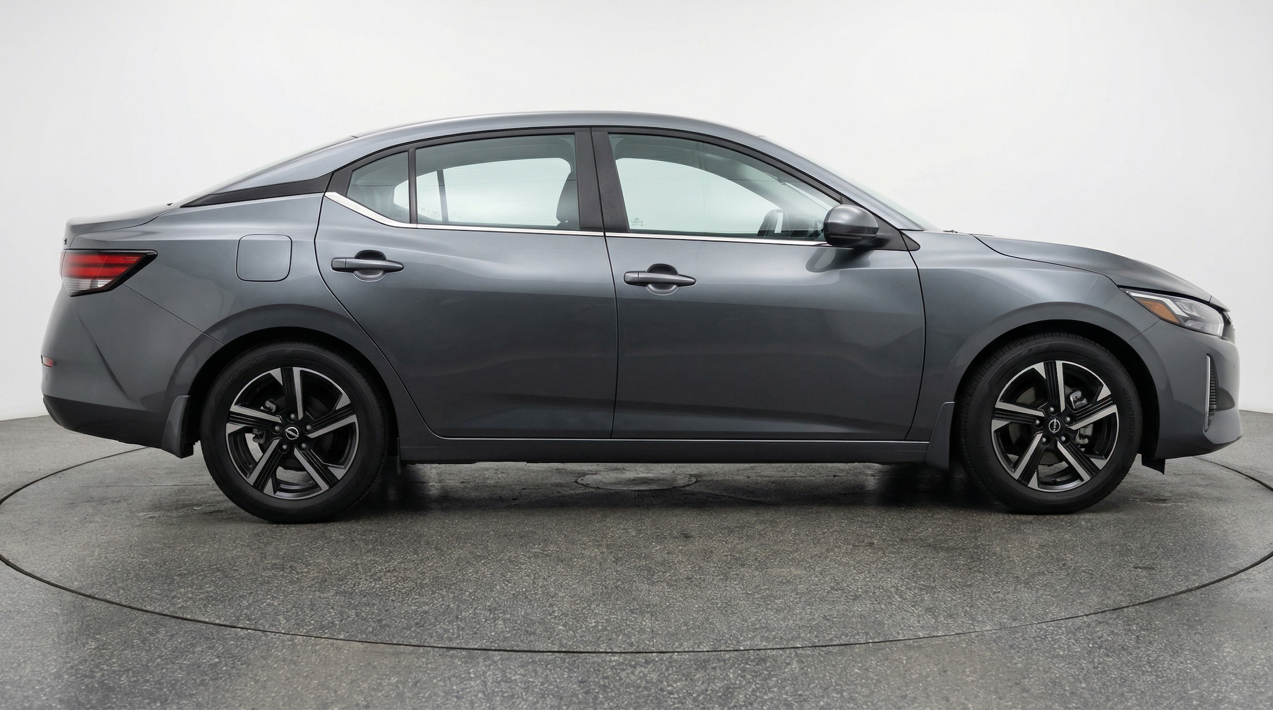 Thumbnail: 2025 Nissan Sentra - 8