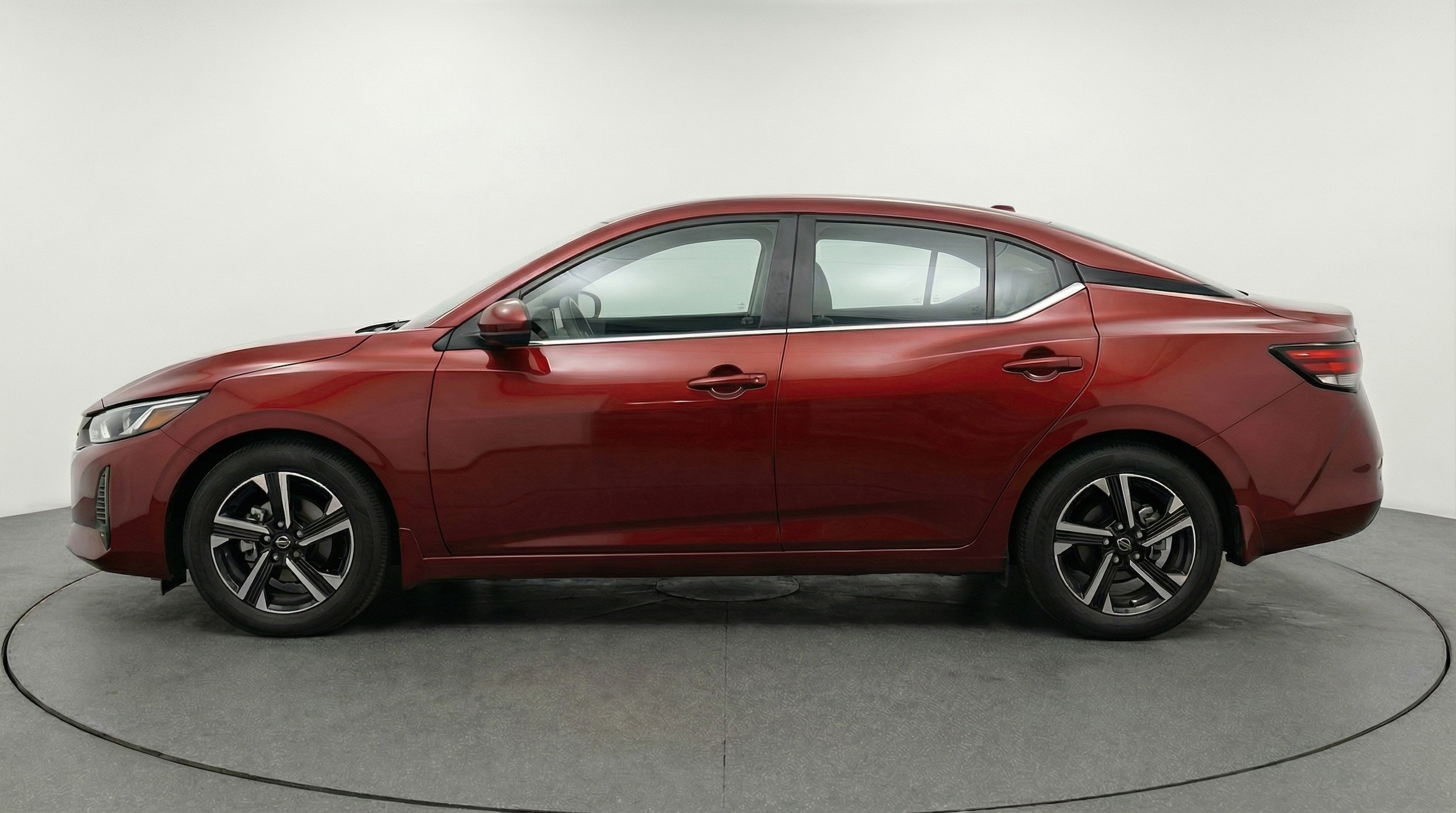 Thumbnail: 2025 Nissan Sentra - 4