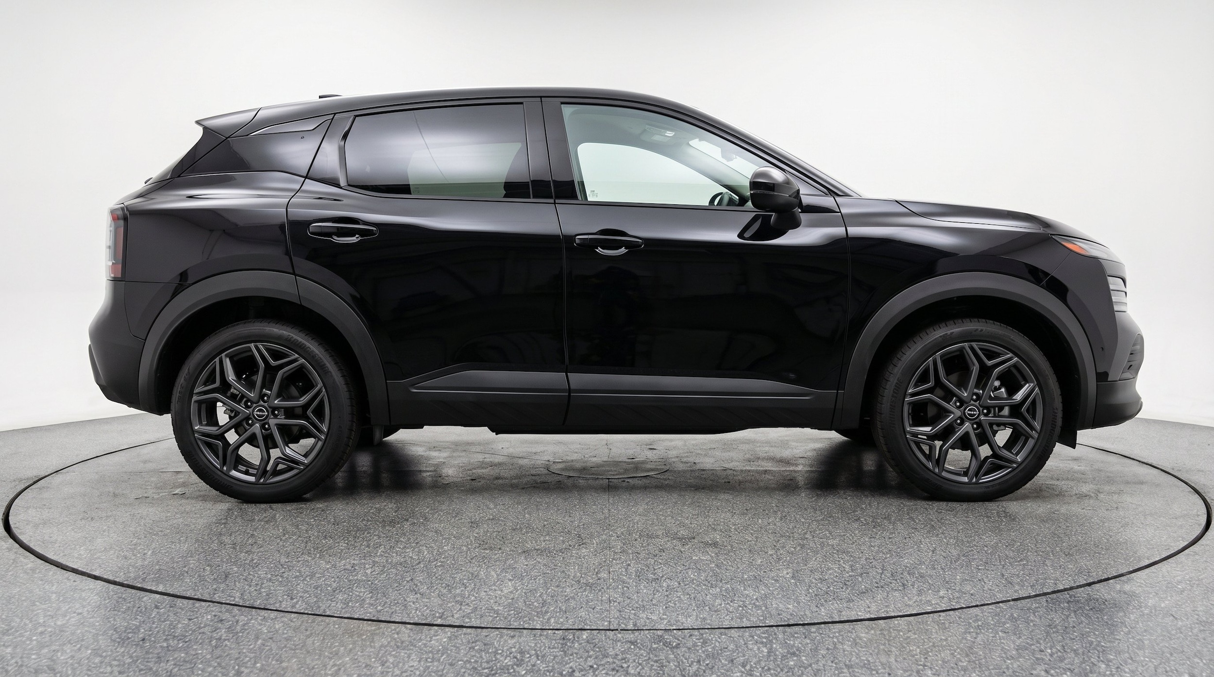 Thumbnail: 2026 Nissan Kicks - 11