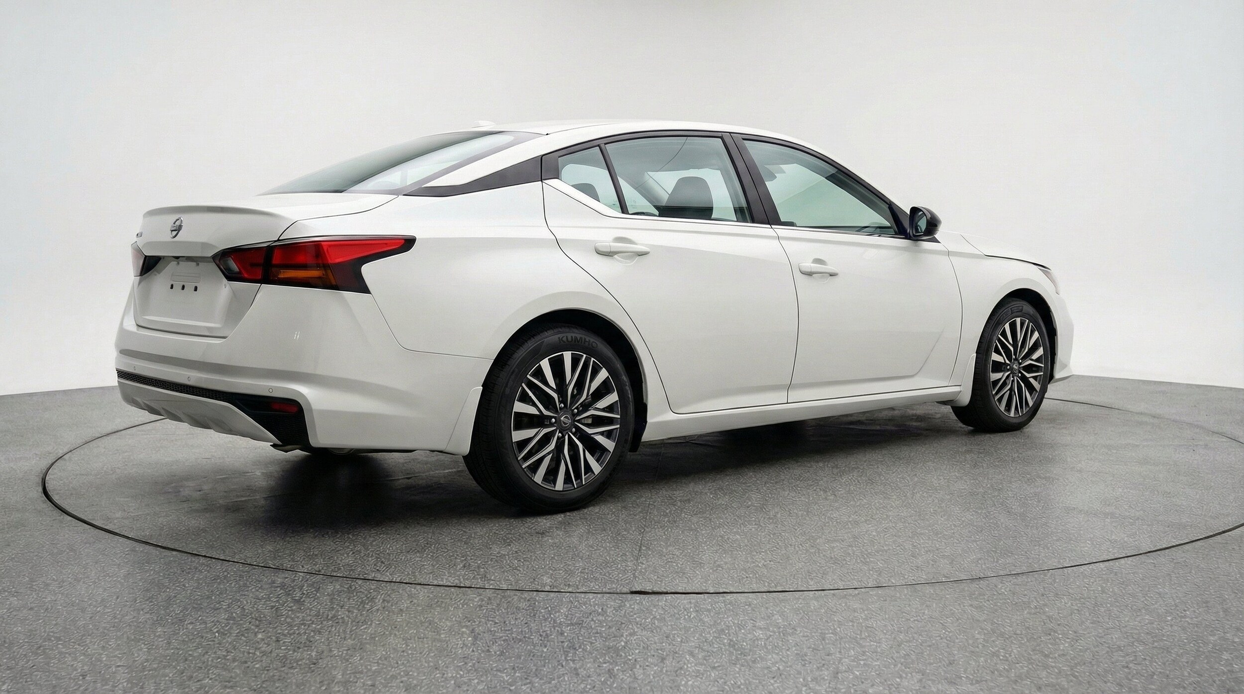 Thumbnail: 2026 Nissan Altima - 9