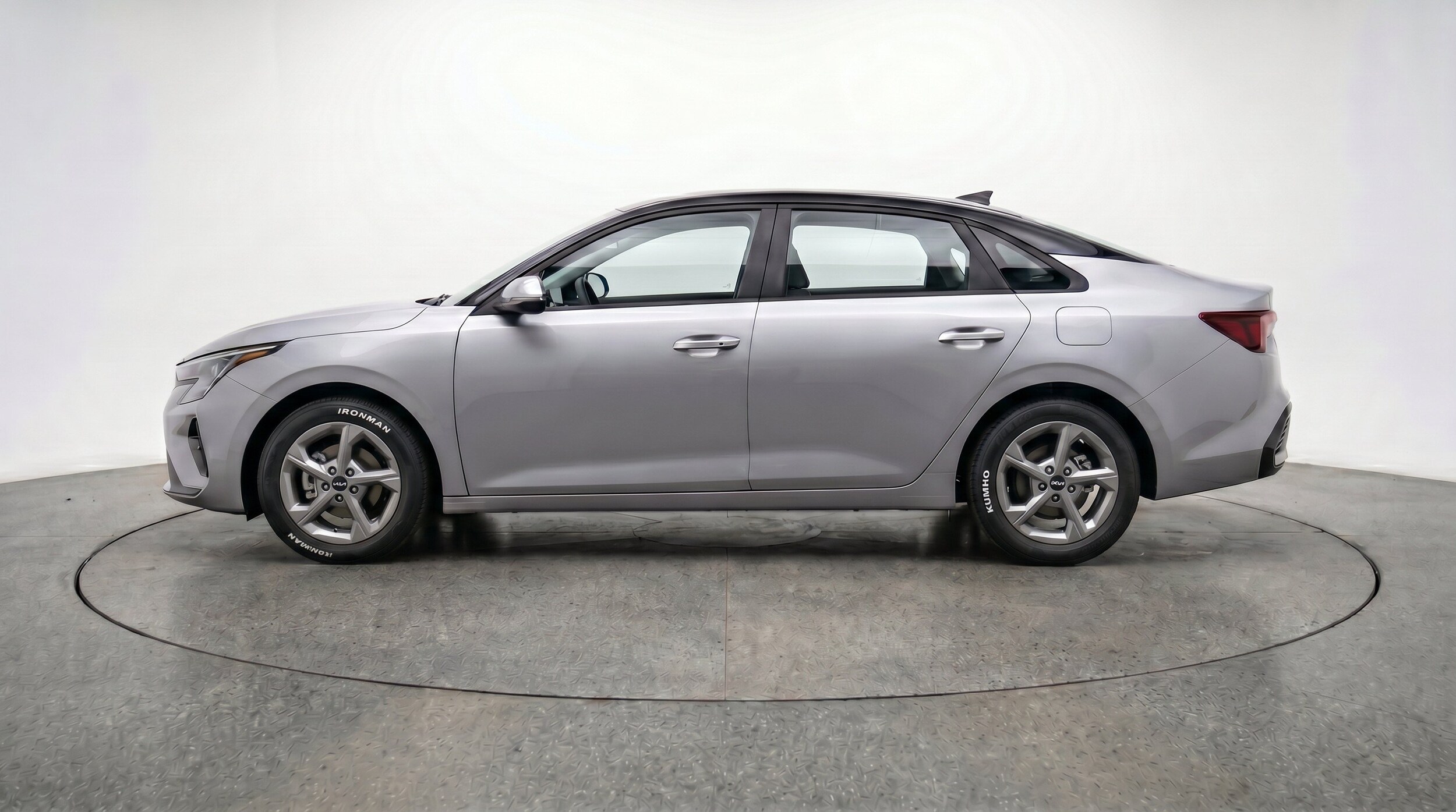 Thumbnail: 2026 Kia K4 - 5