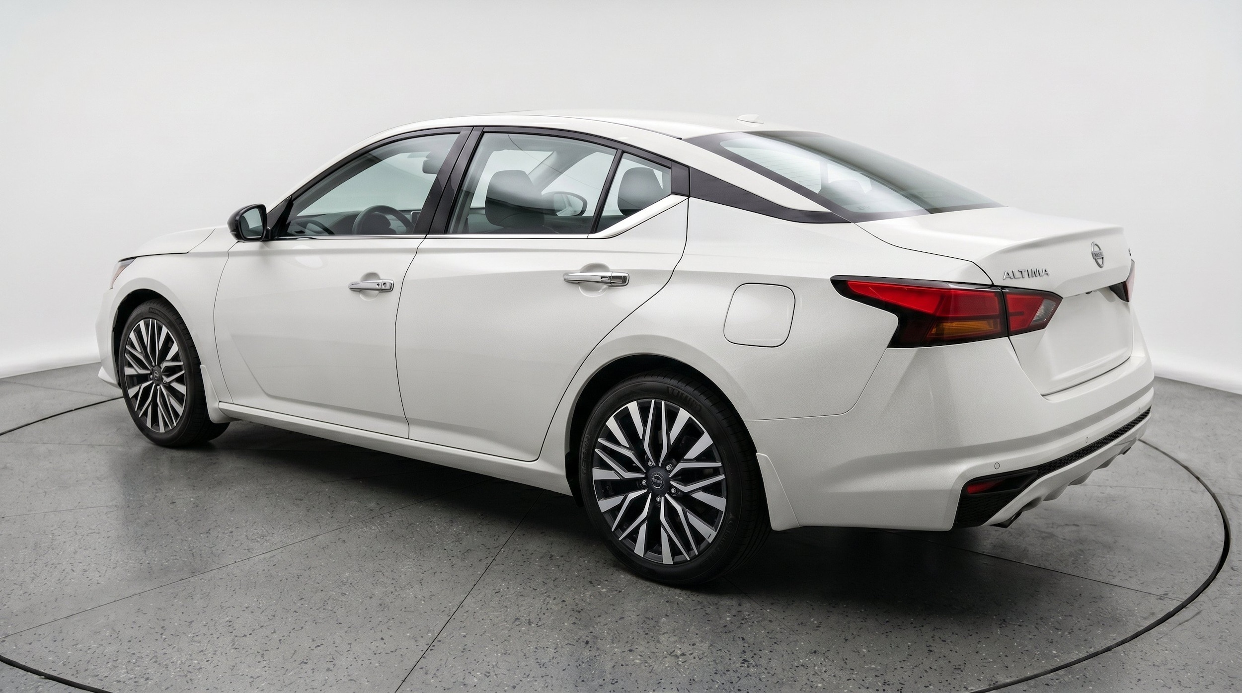 Thumbnail: 2025 Nissan Altima - 6