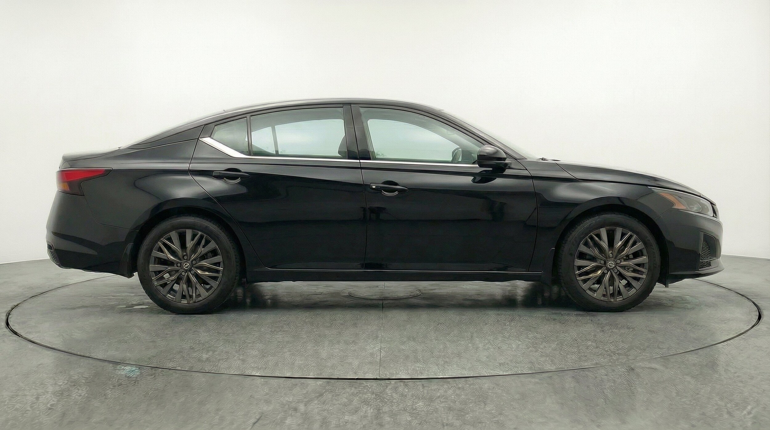 Thumbnail: 2026 Nissan Altima - 11