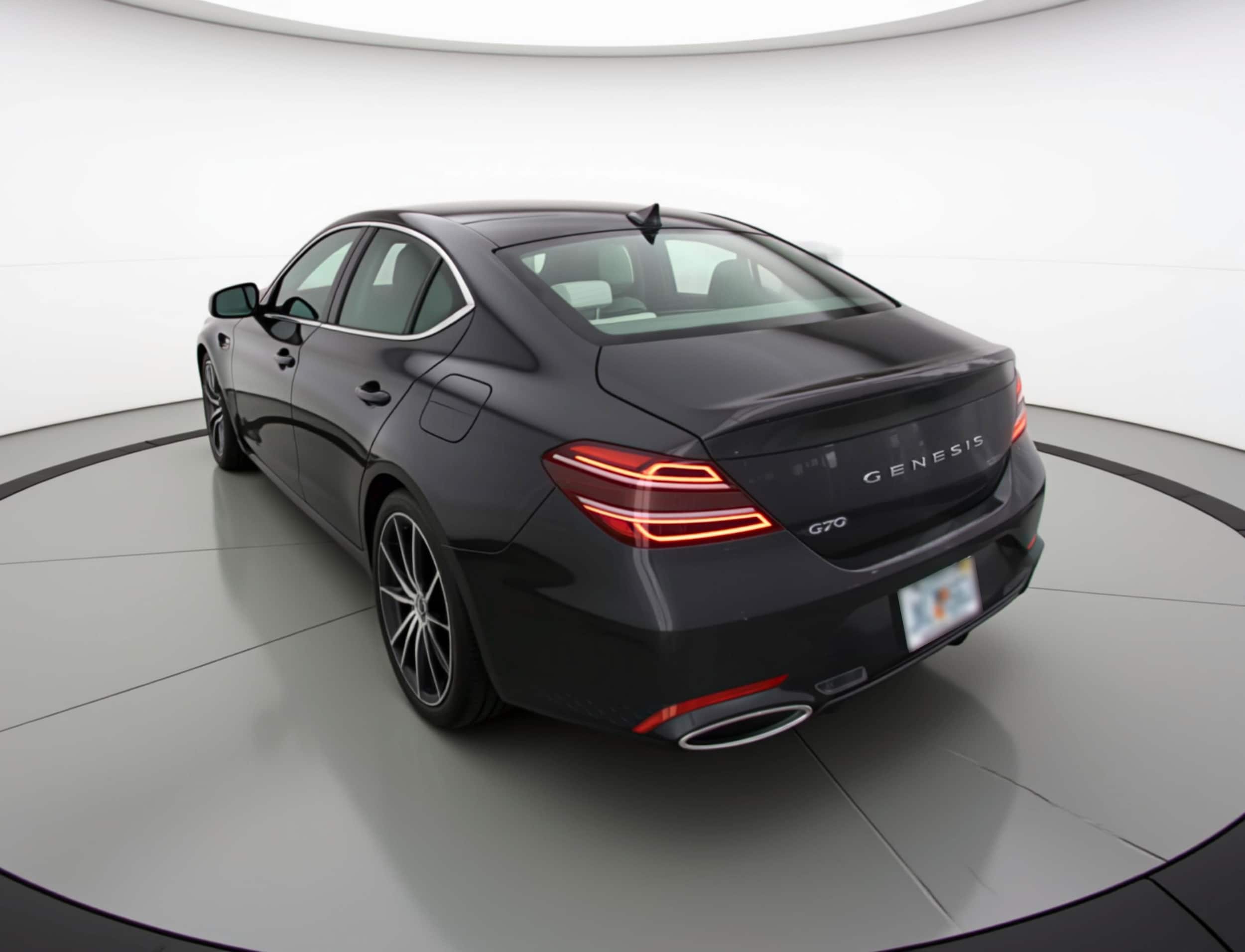 Thumbnail: 2025 Genesis G70 - 6