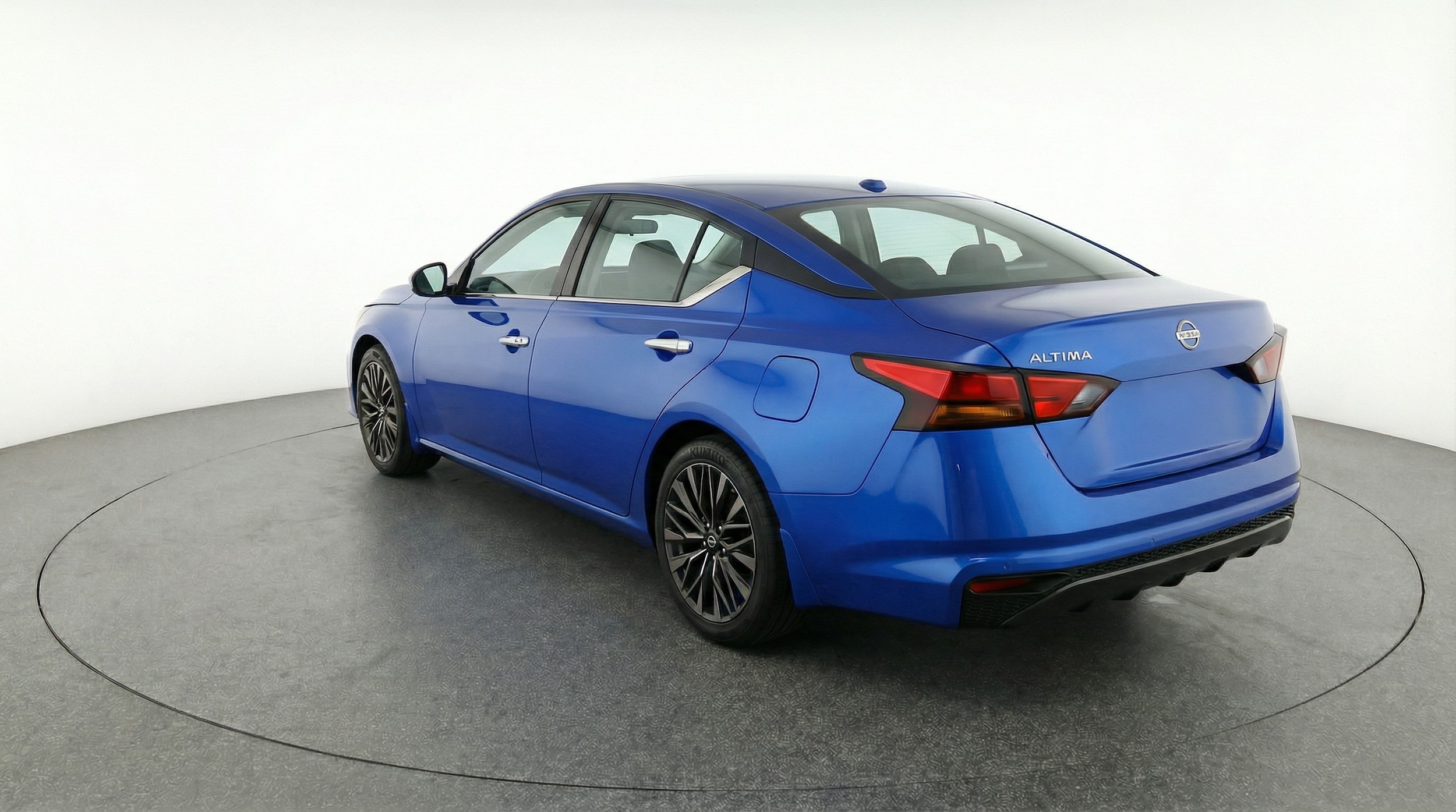 Thumbnail: 2025 Nissan Altima - 5