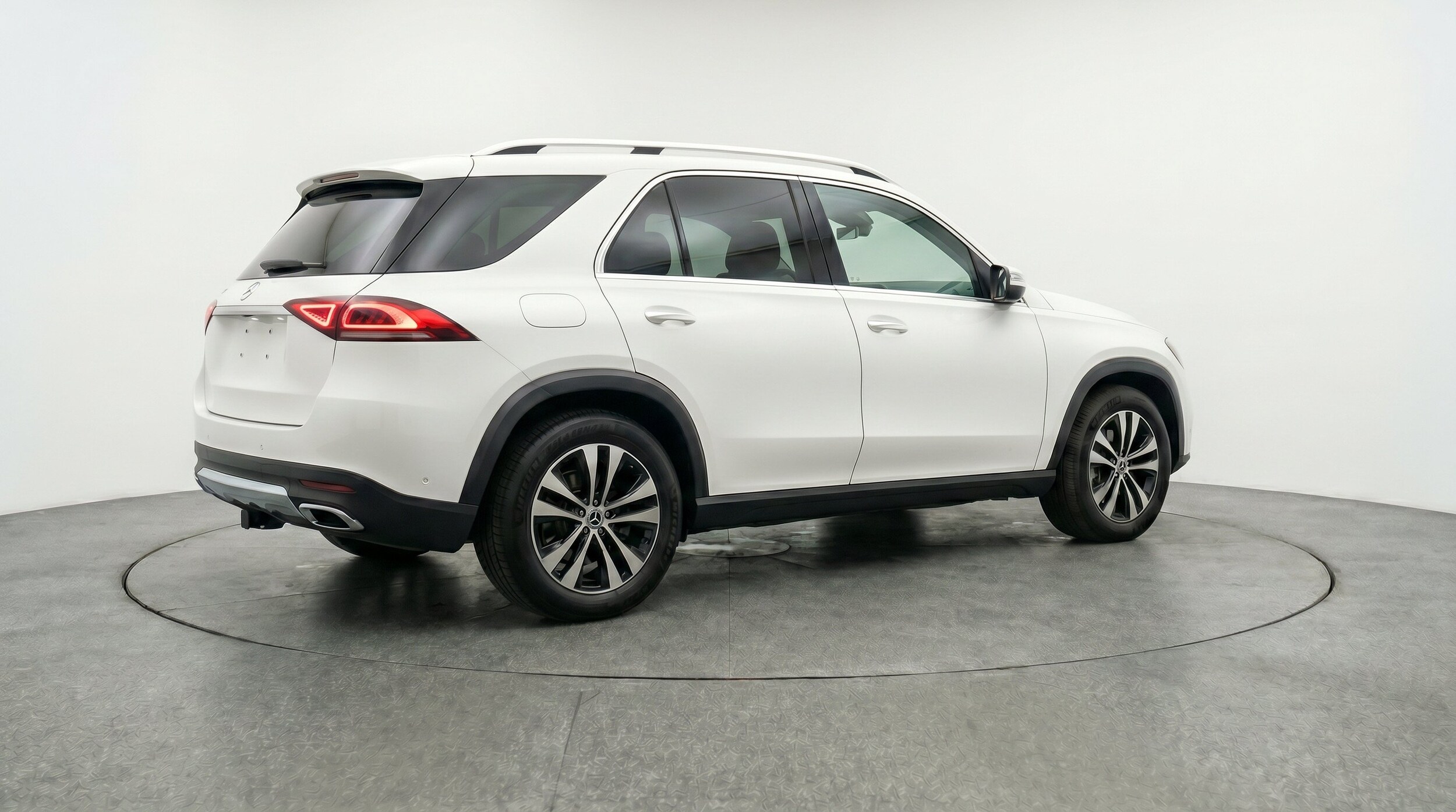 Thumbnail: 2026 Mercedes-Benz GLE - 9