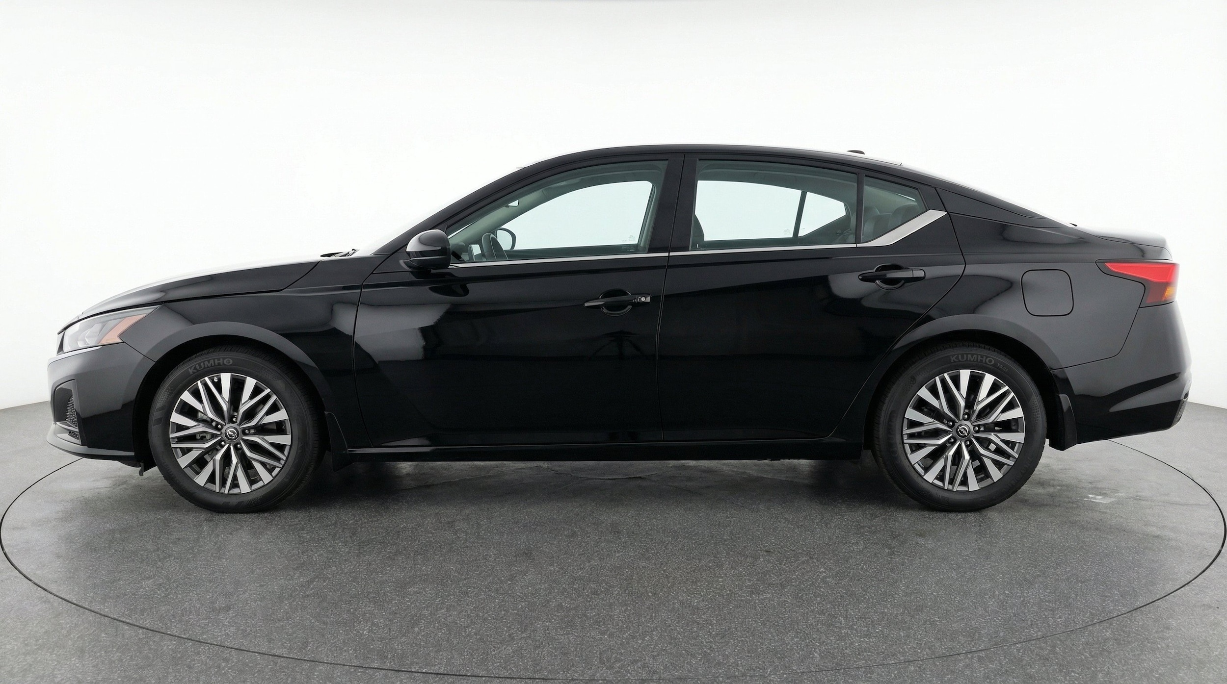 Thumbnail: 2026 Nissan Altima - 5