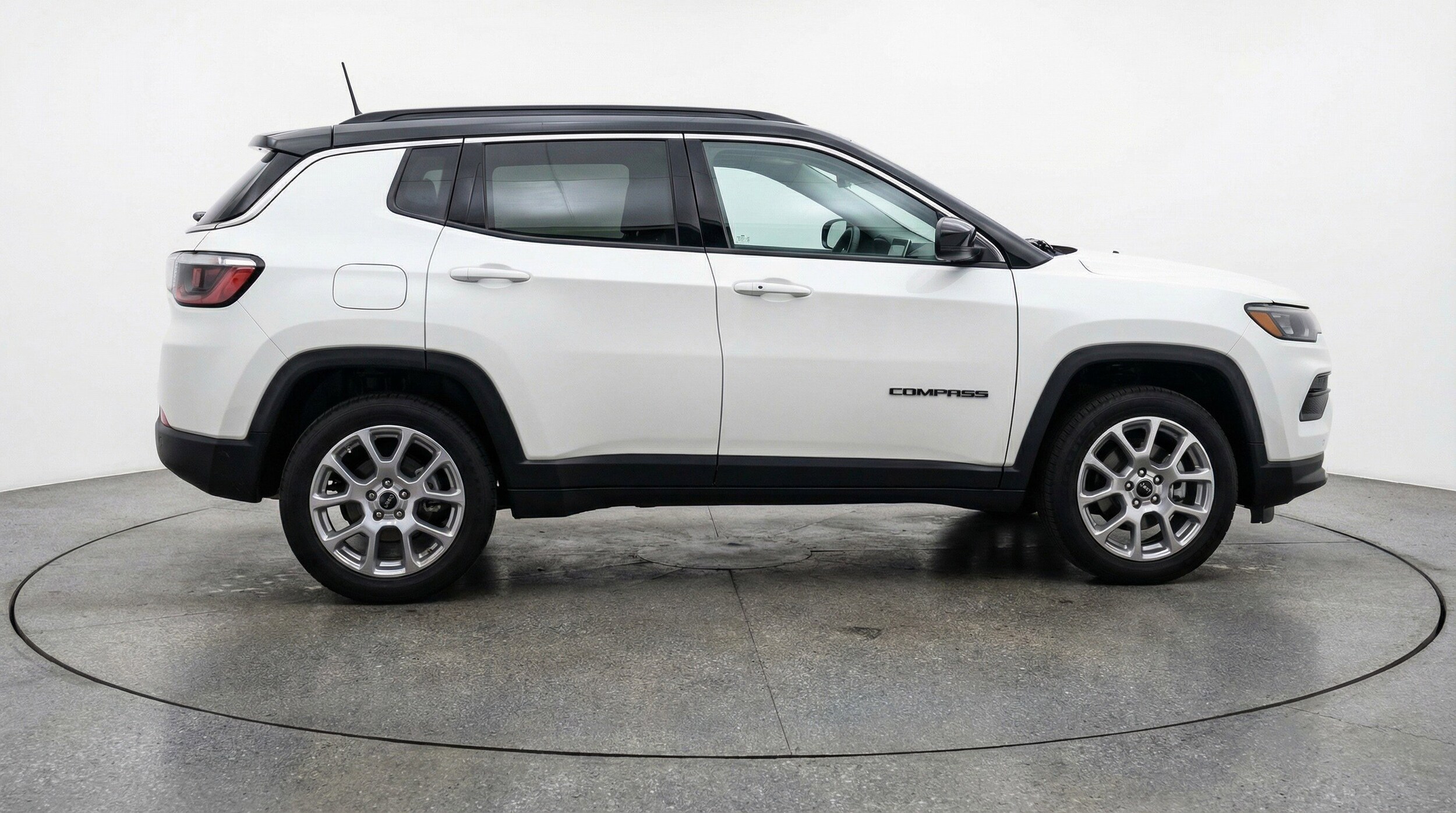 Thumbnail: 2025 Jeep Compass - 11