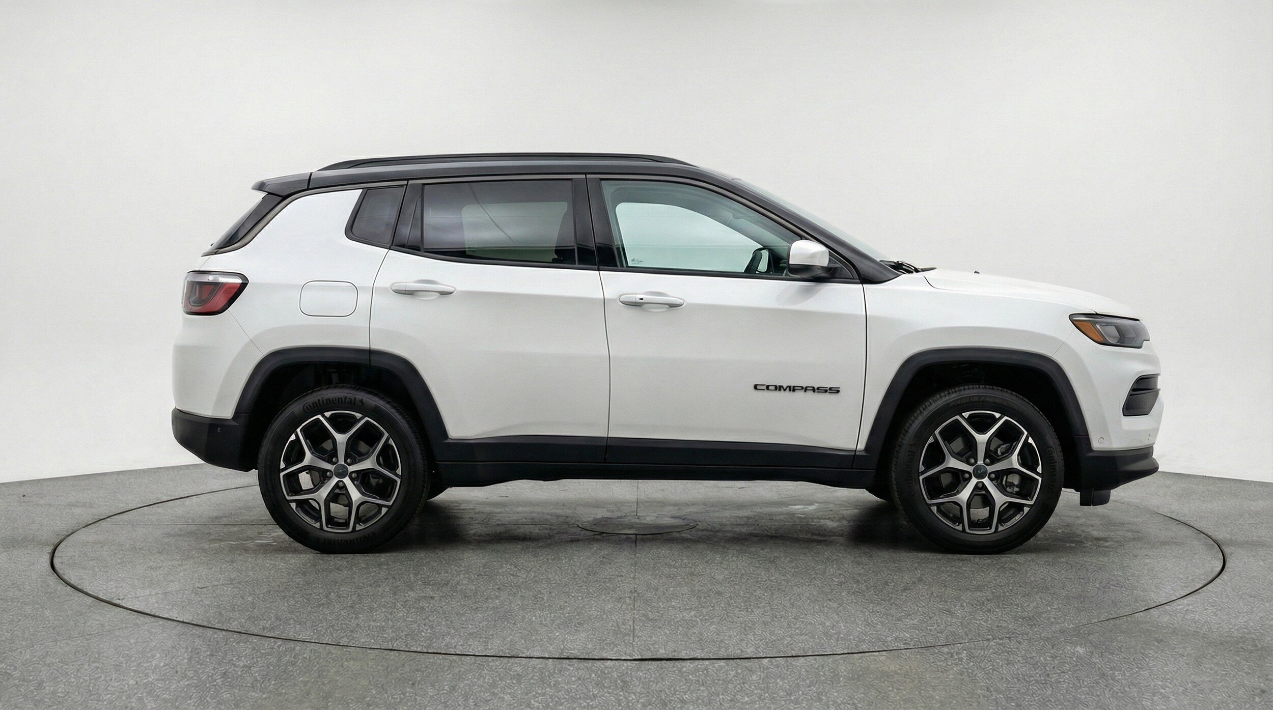 Thumbnail: 2025 Jeep Compass - 11