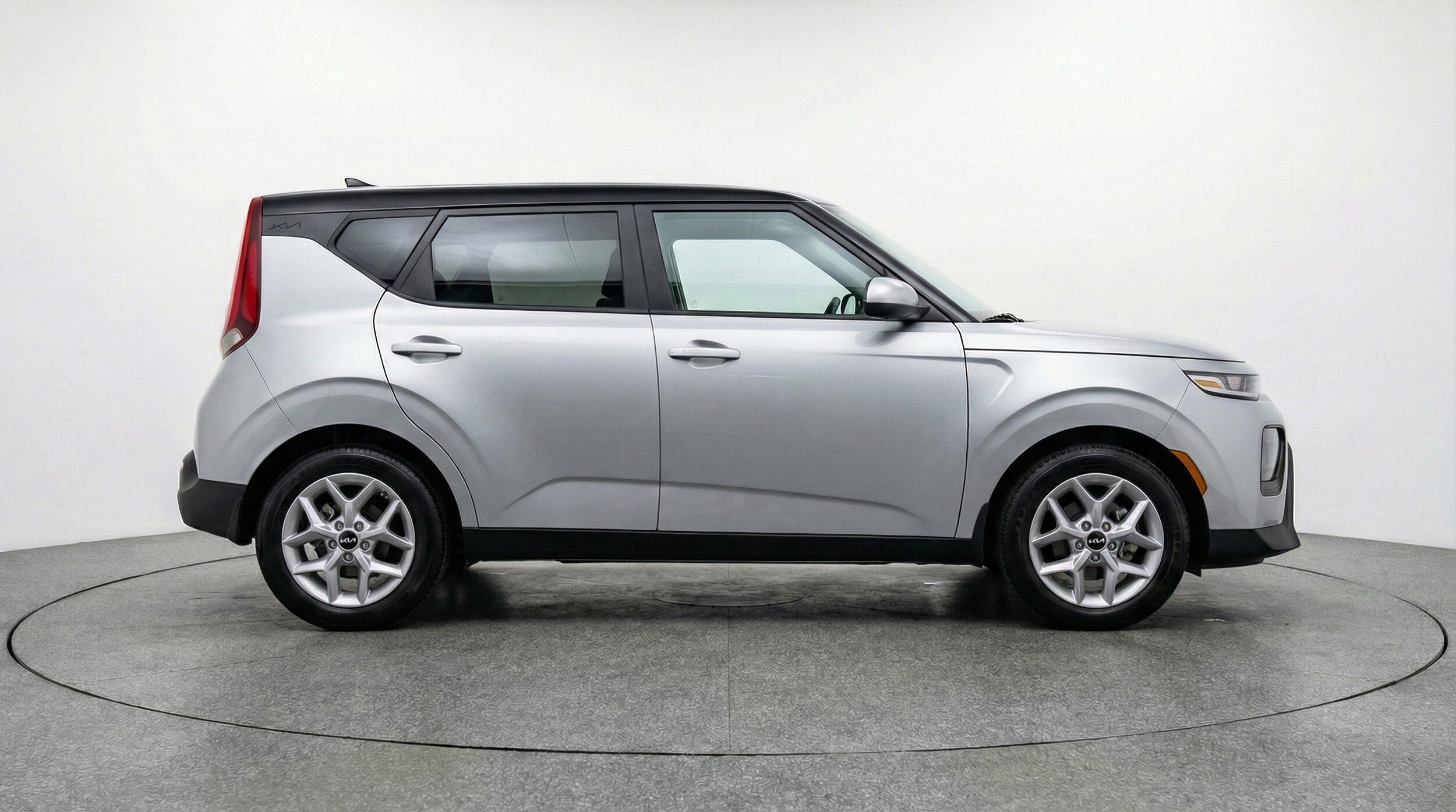 Thumbnail: 2025 Kia Soul - 11