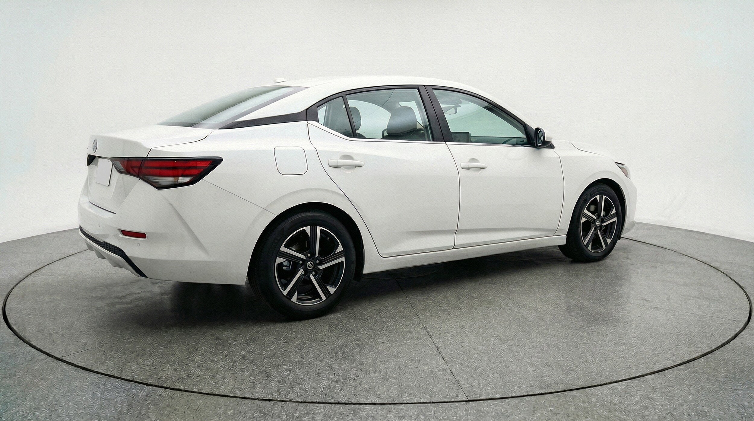 Thumbnail: 2025 Nissan Sentra - 9