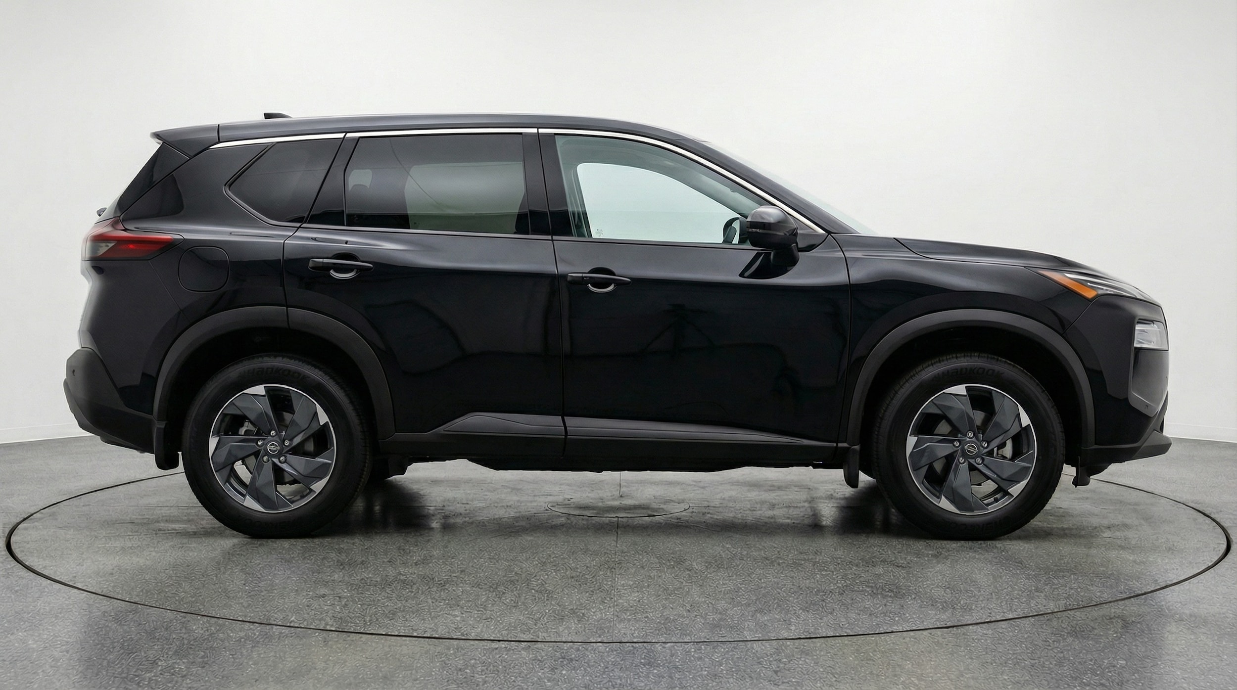 Thumbnail: 2025 Nissan Rogue - 8