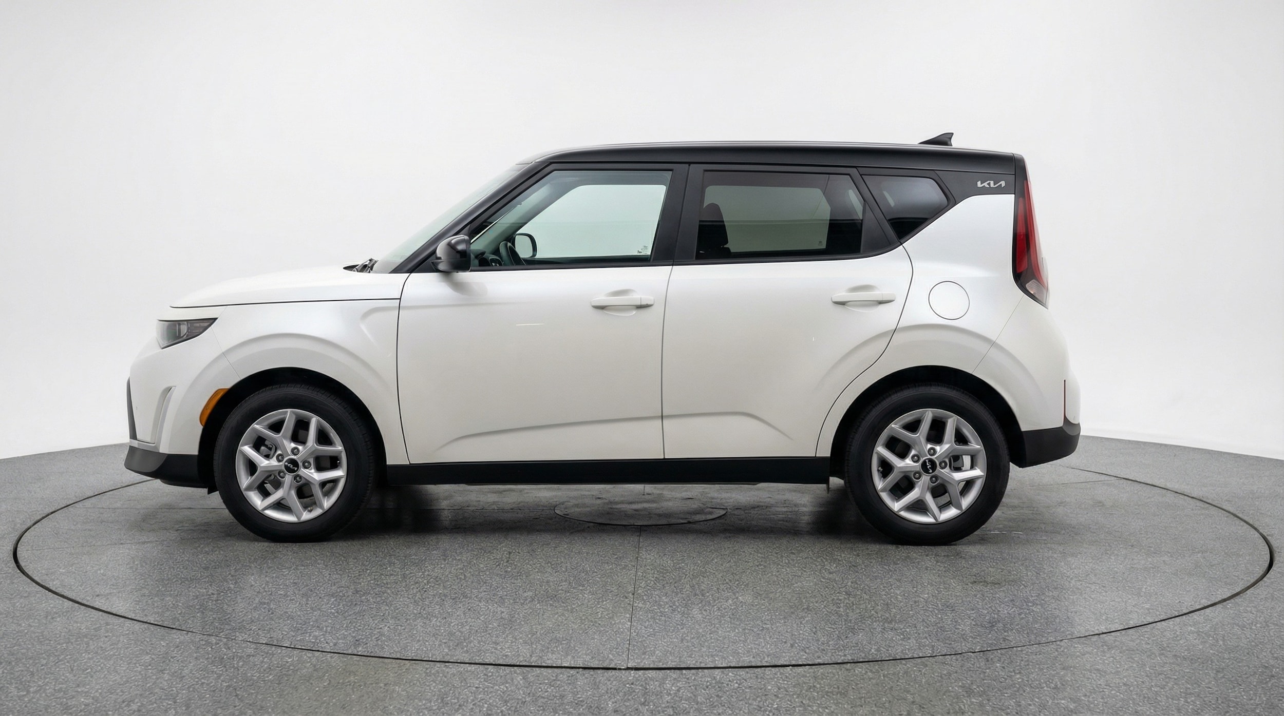 Thumbnail: 2025 Kia Soul - 4