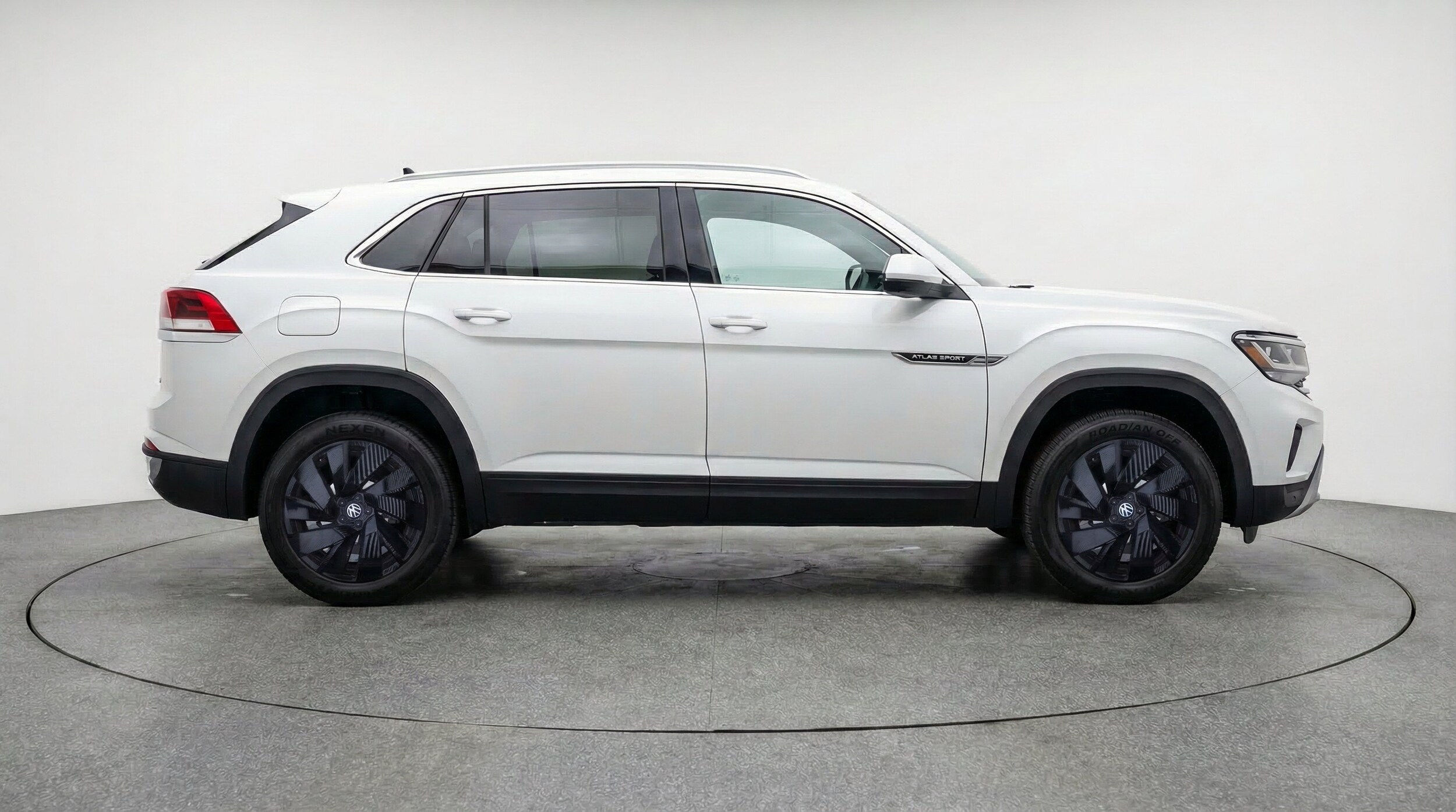 Thumbnail: 2026 Volkswagen Atlas - 10