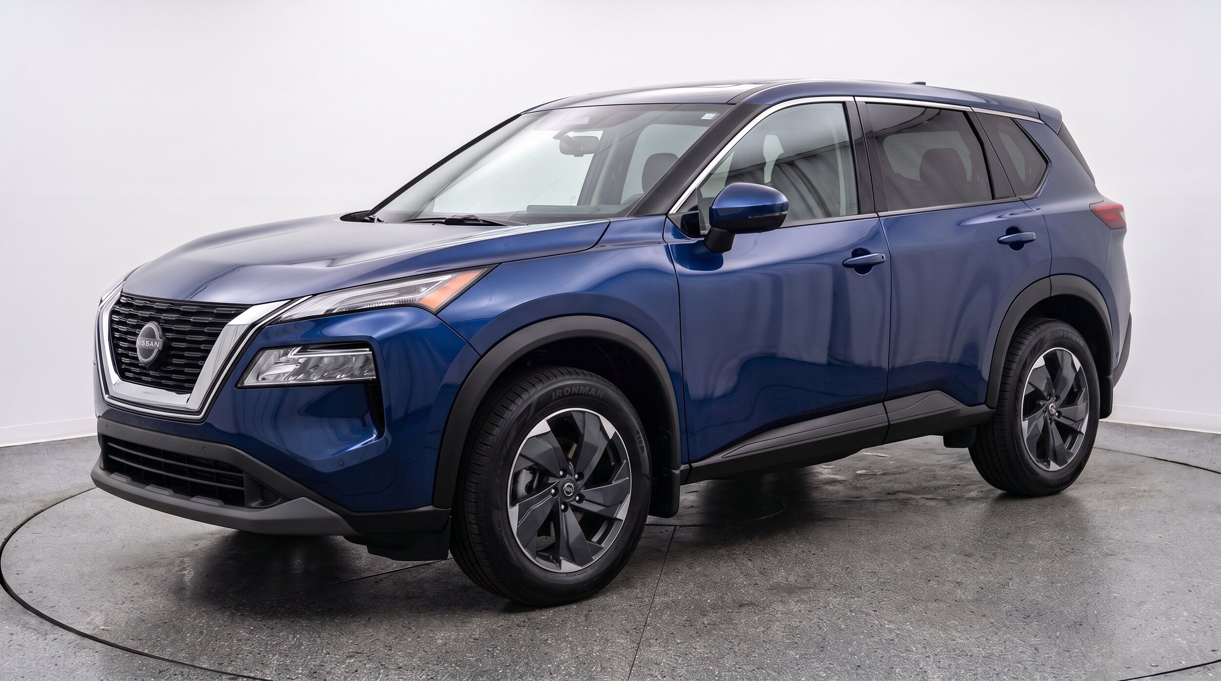 Thumbnail: 2025 Nissan Rogue - 3