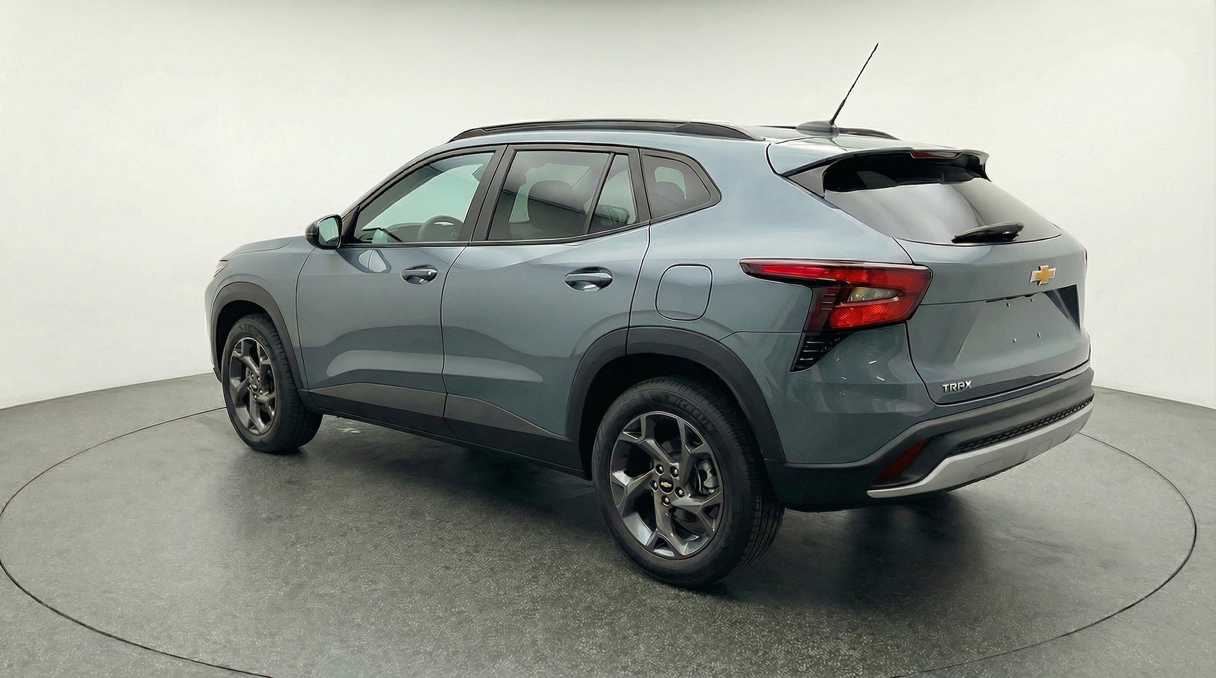 Thumbnail: 2025 Chevrolet Trax - 6