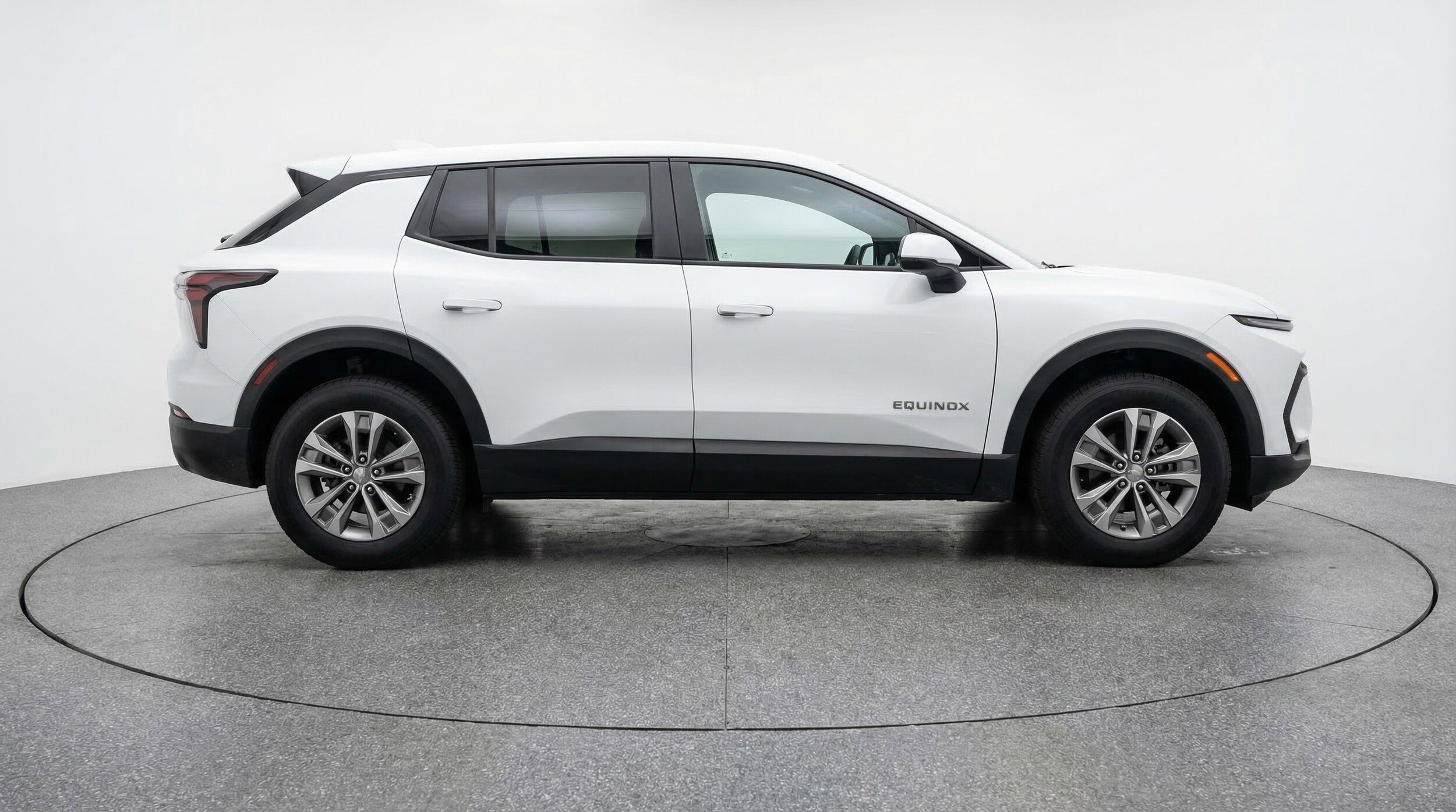 Thumbnail: 2025 Chevrolet Equinox - 11