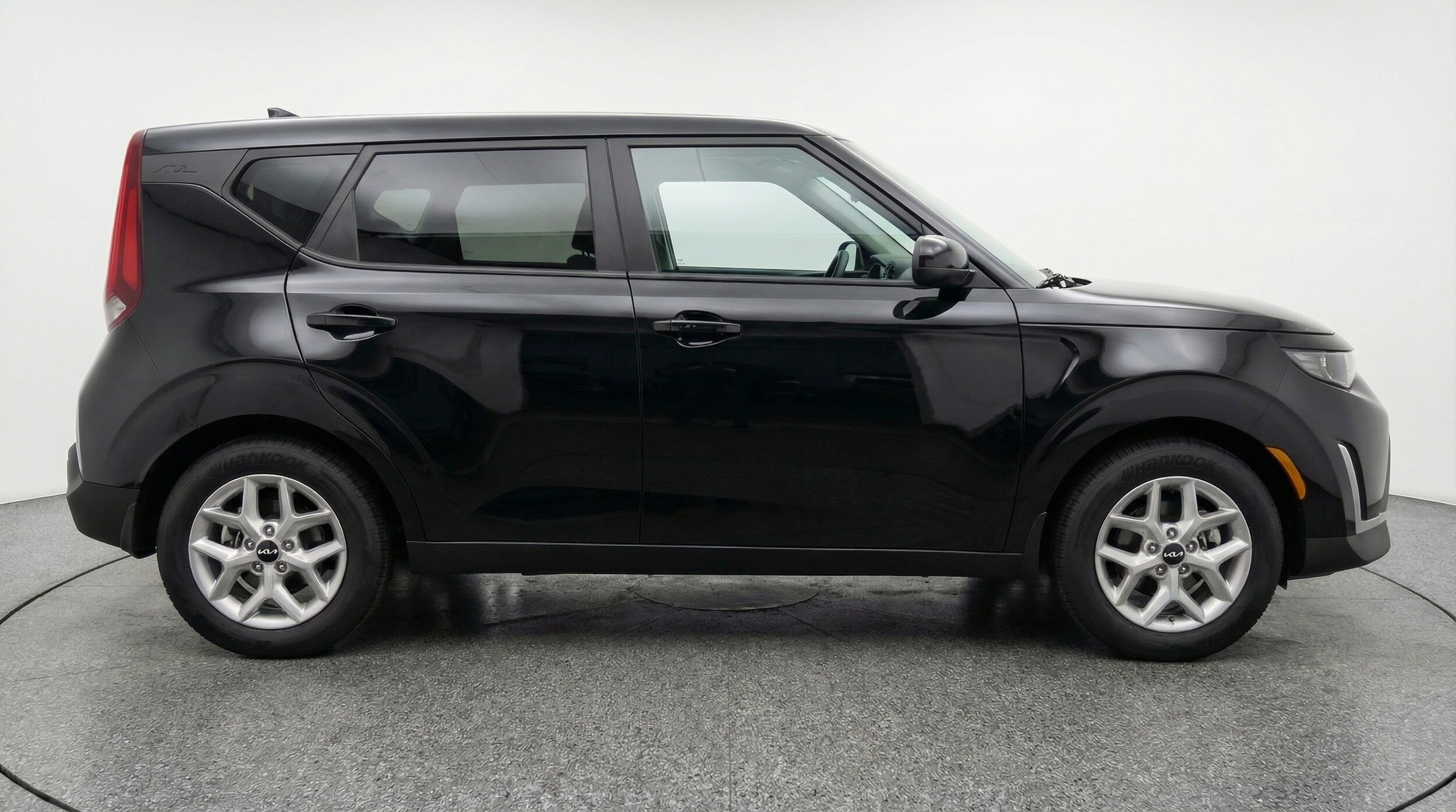 Thumbnail: 2025 Kia Soul - 8