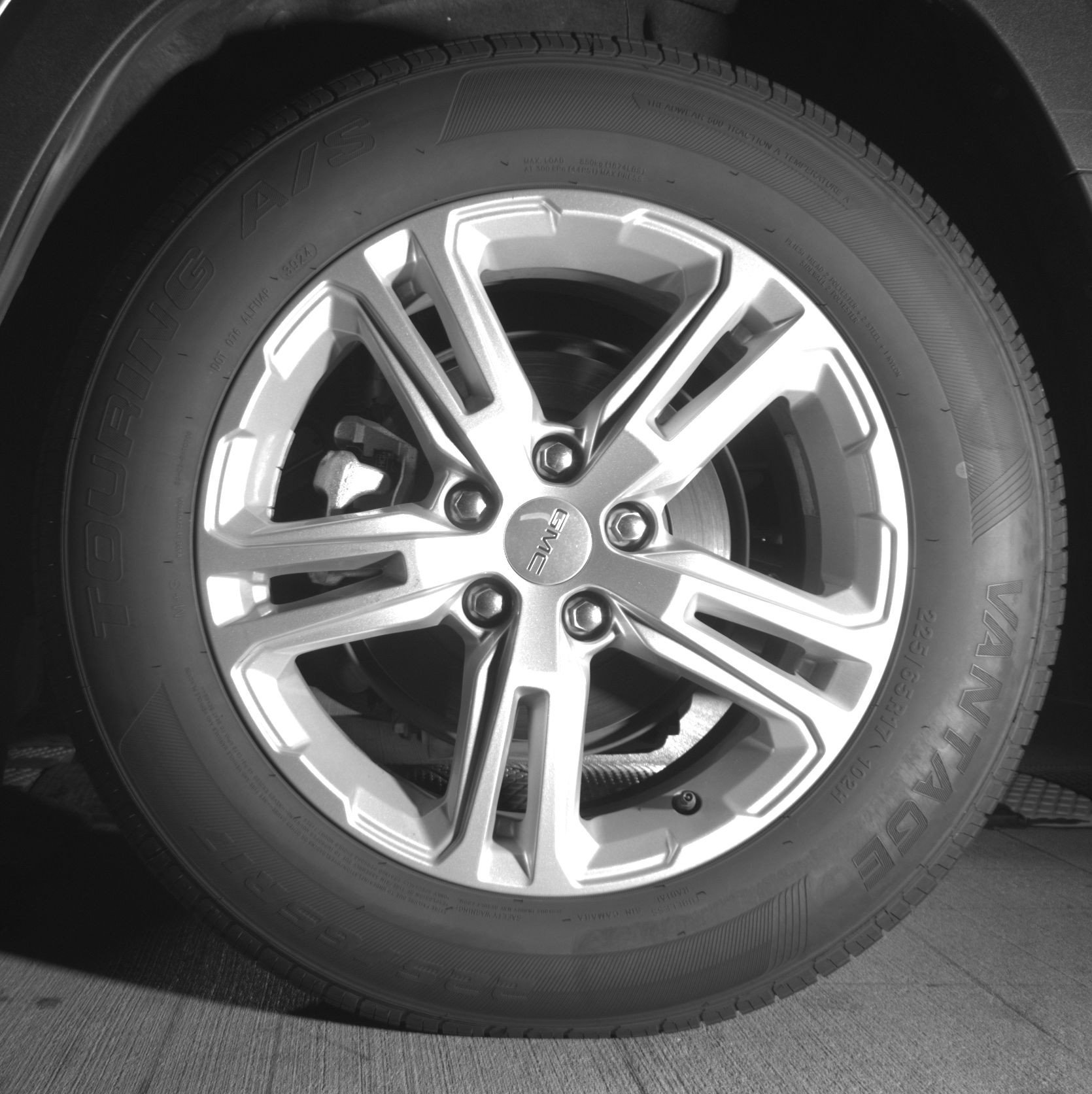 Thumbnail: 2024 GMC Terrain - 14