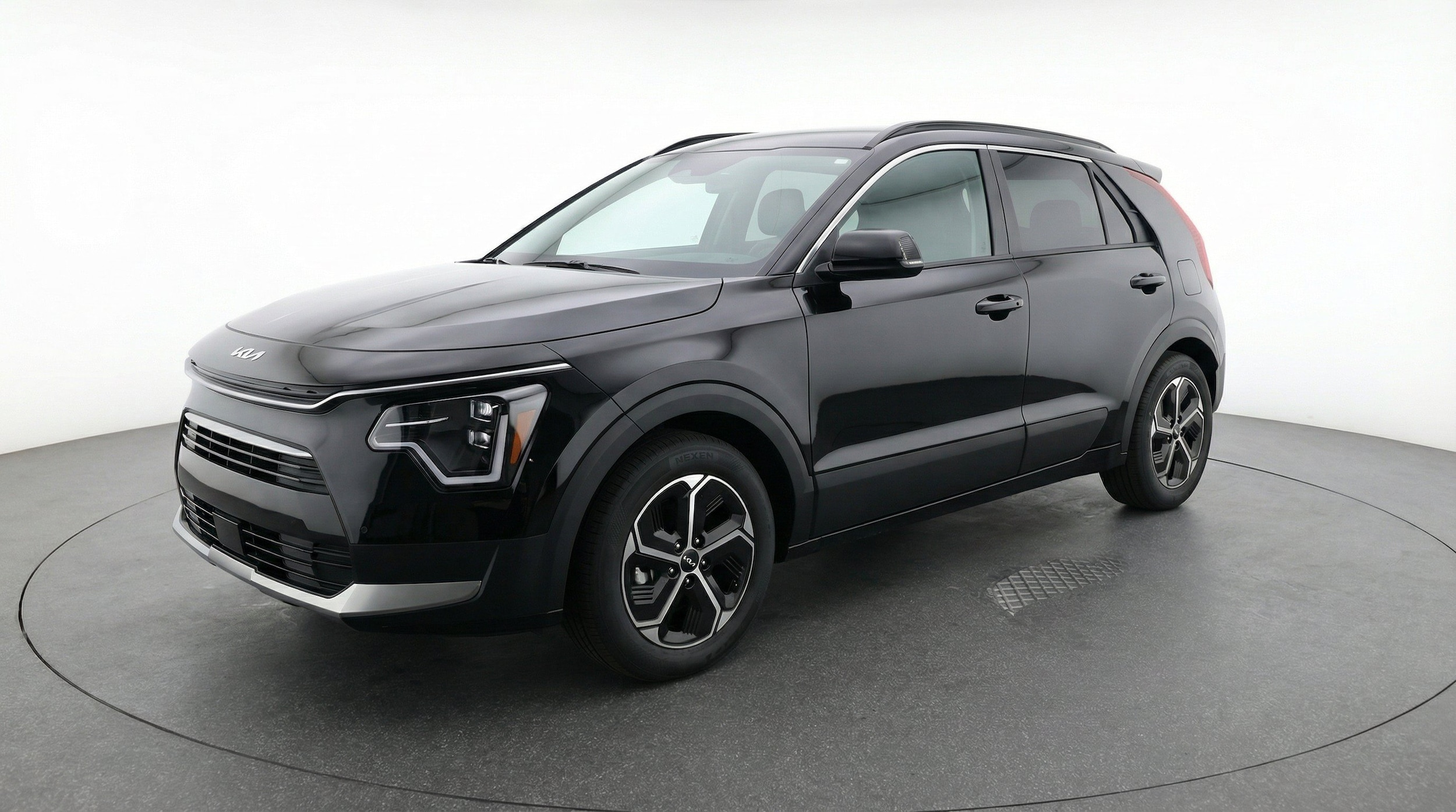 Thumbnail: 2026 Kia Niro - 3