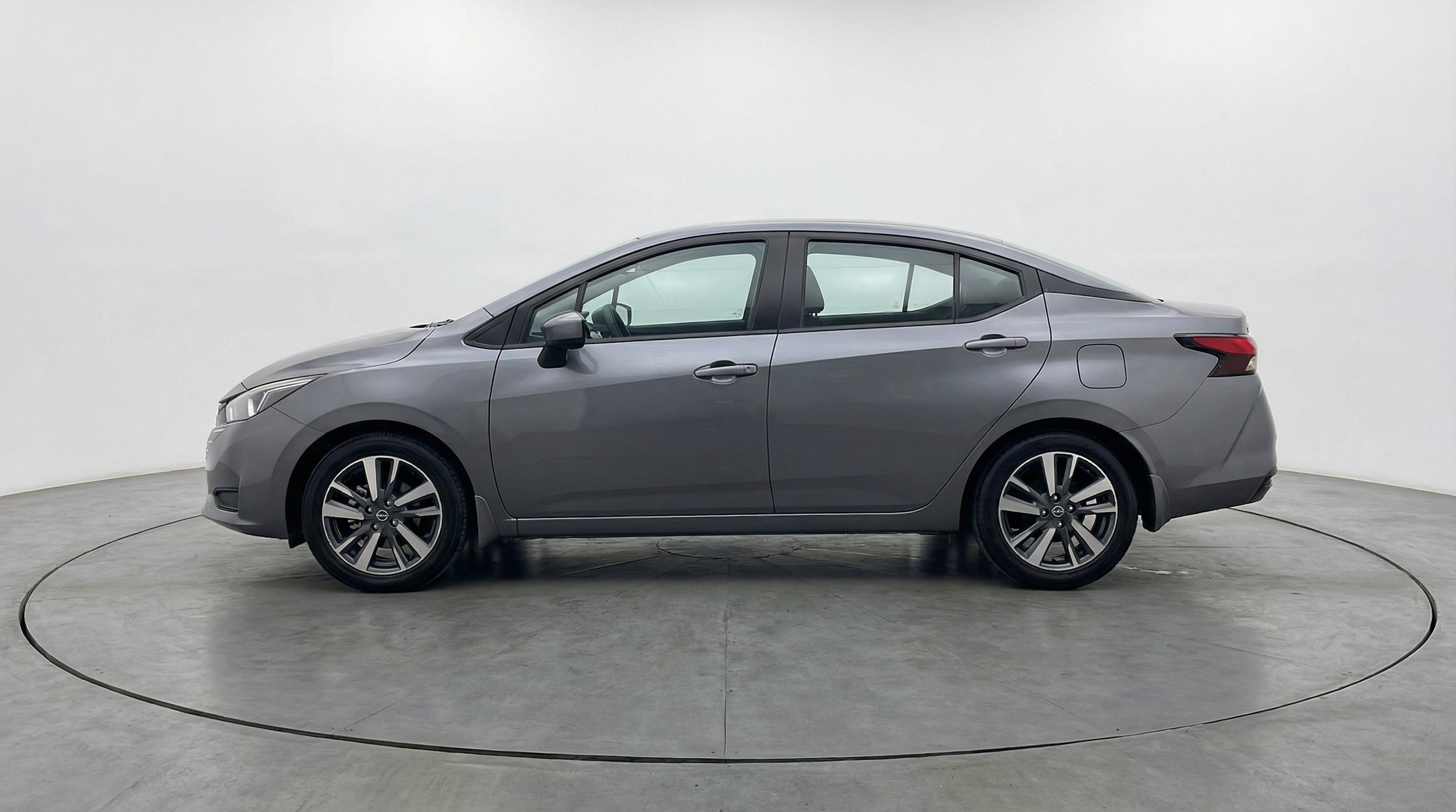 Thumbnail: 2025 Nissan Versa - 5