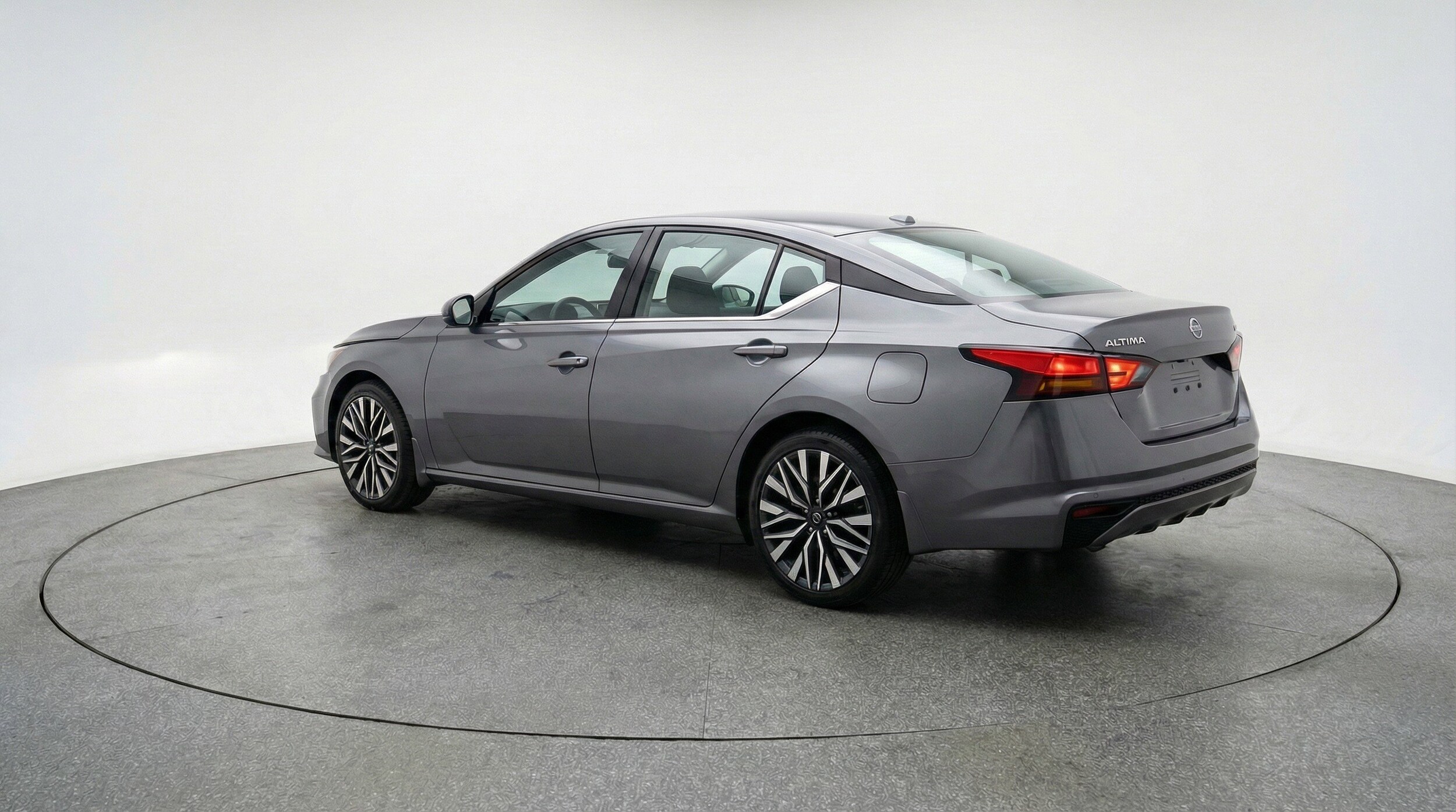 Thumbnail: 2025 Nissan Altima - 6