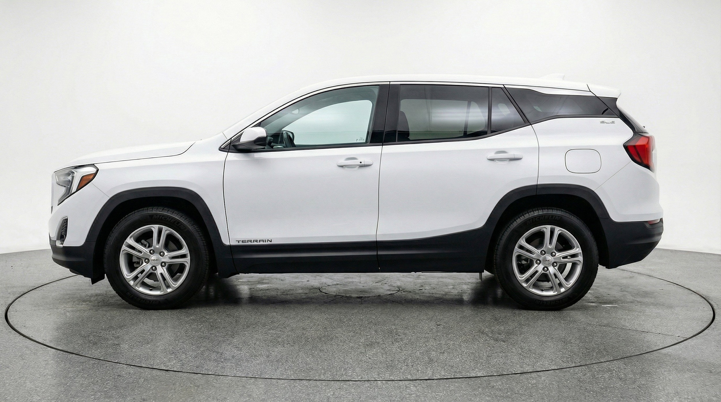 Thumbnail: 2024 GMC Terrain - 5