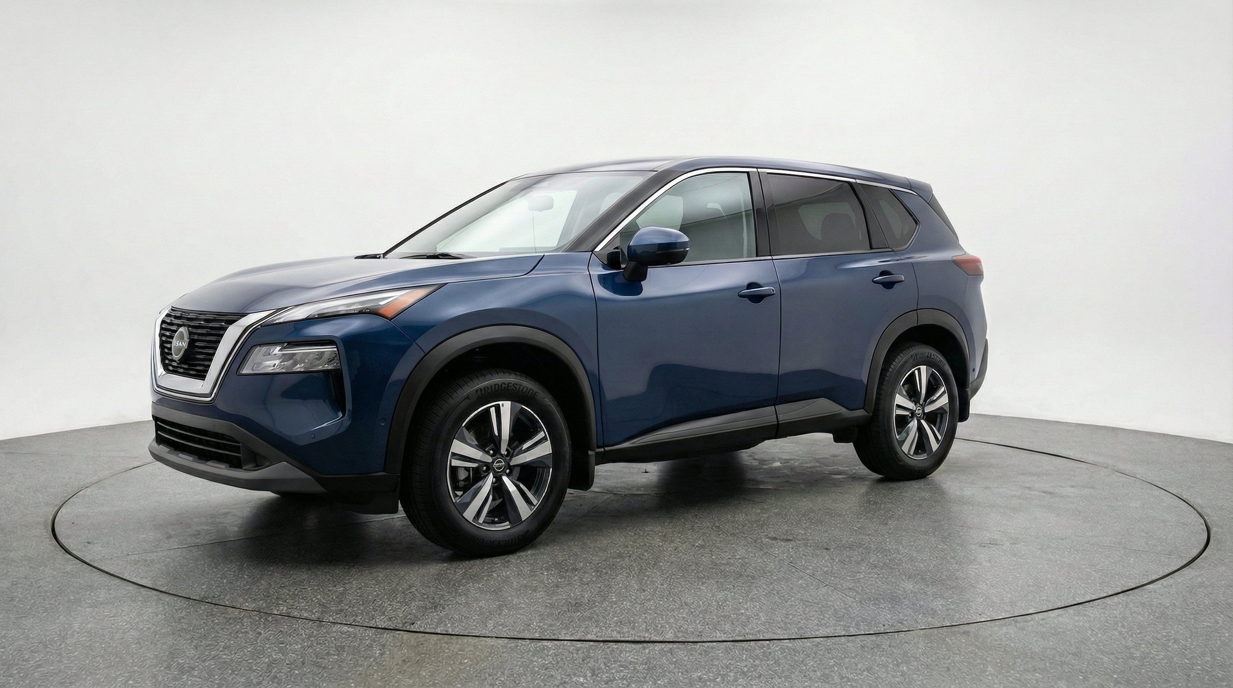 Thumbnail: 2026 Nissan Rogue - 3