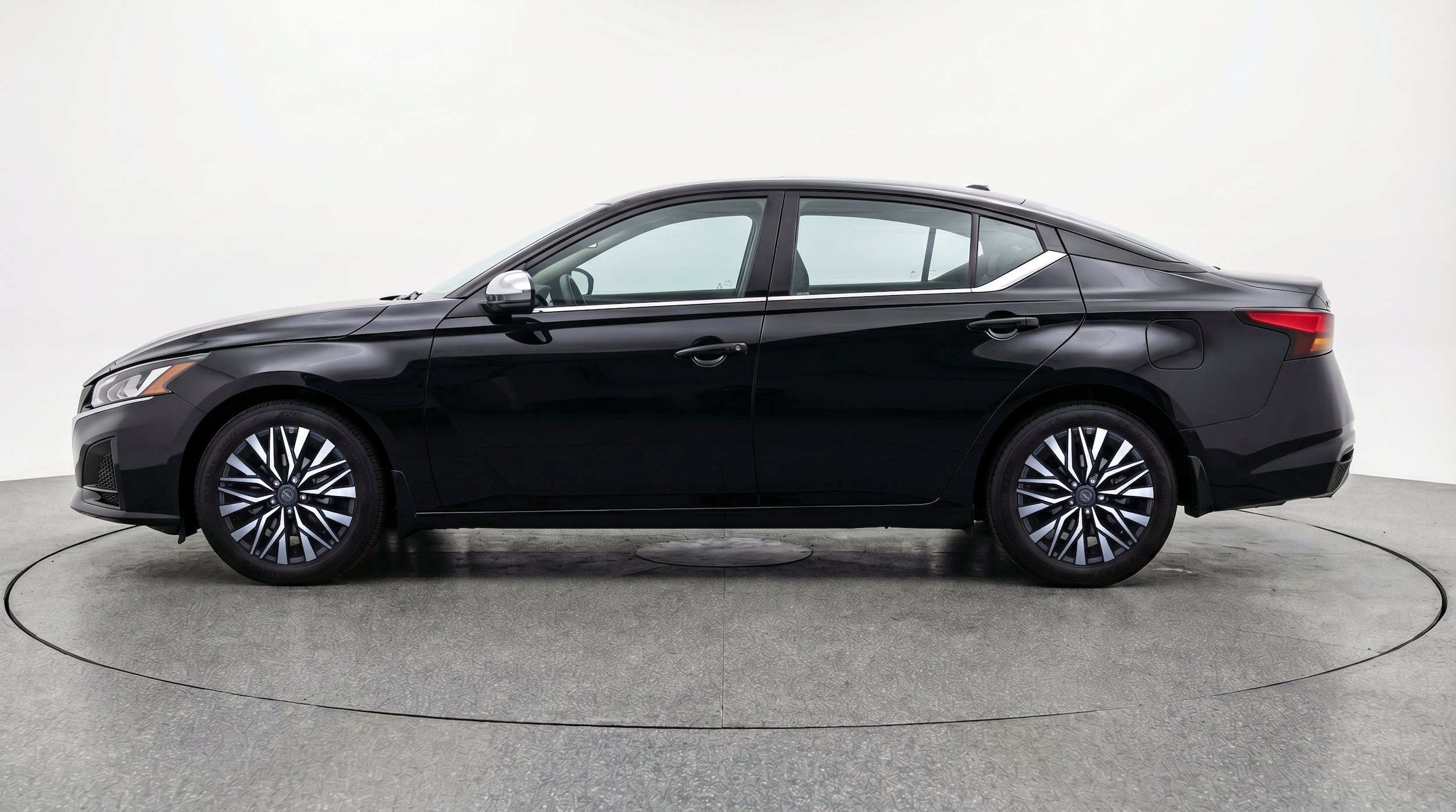 Thumbnail: 2026 Nissan Altima - 5