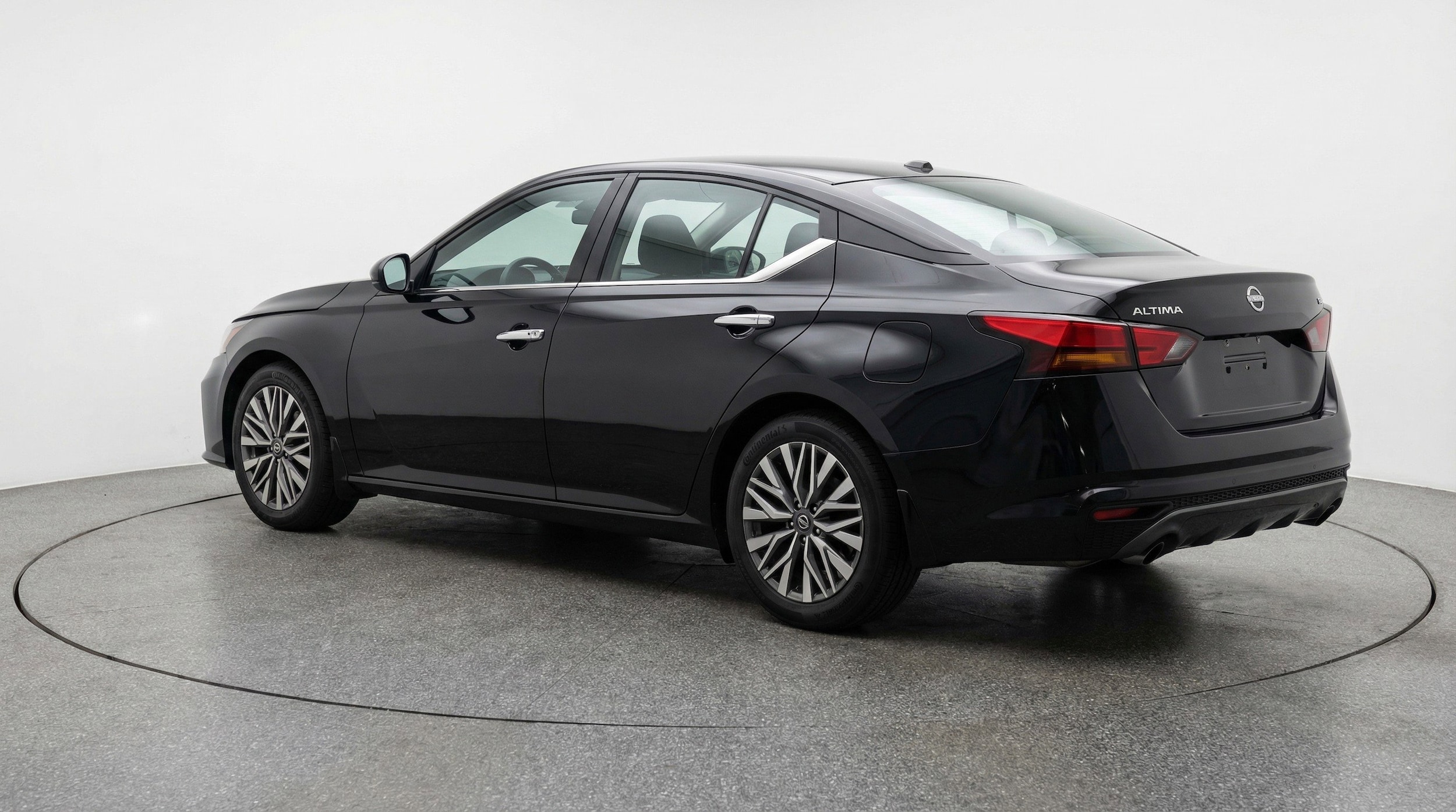 Thumbnail: 2025 Nissan Altima - 6