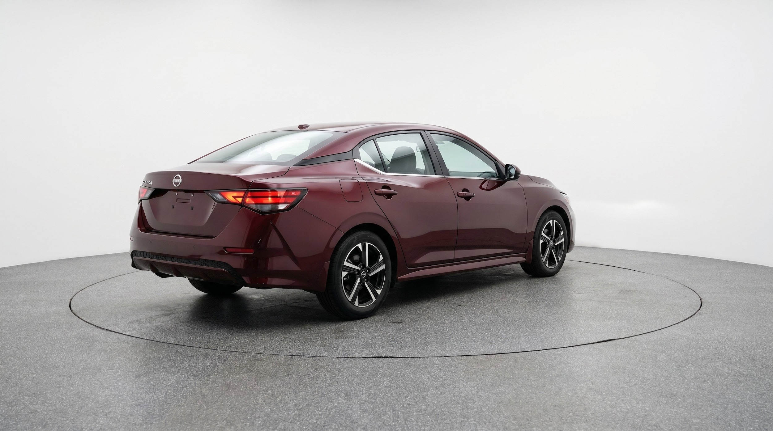 Thumbnail: 2025 Nissan Sentra - 9