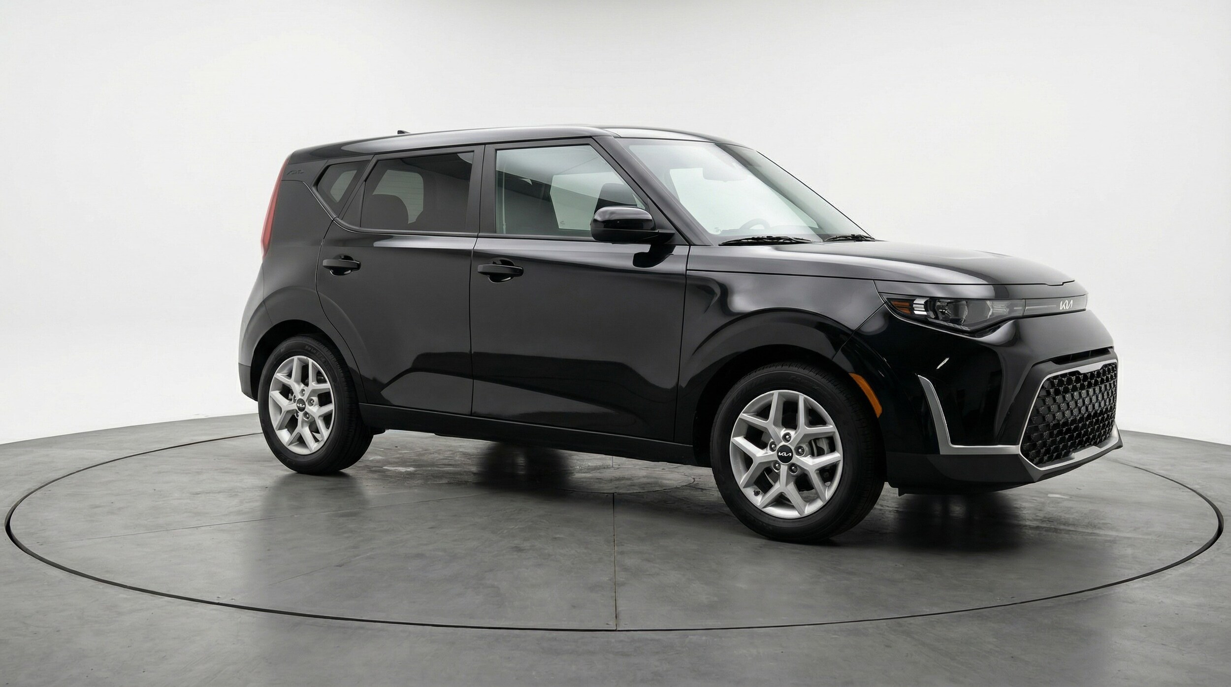 Thumbnail: 2025 Kia Soul - 1