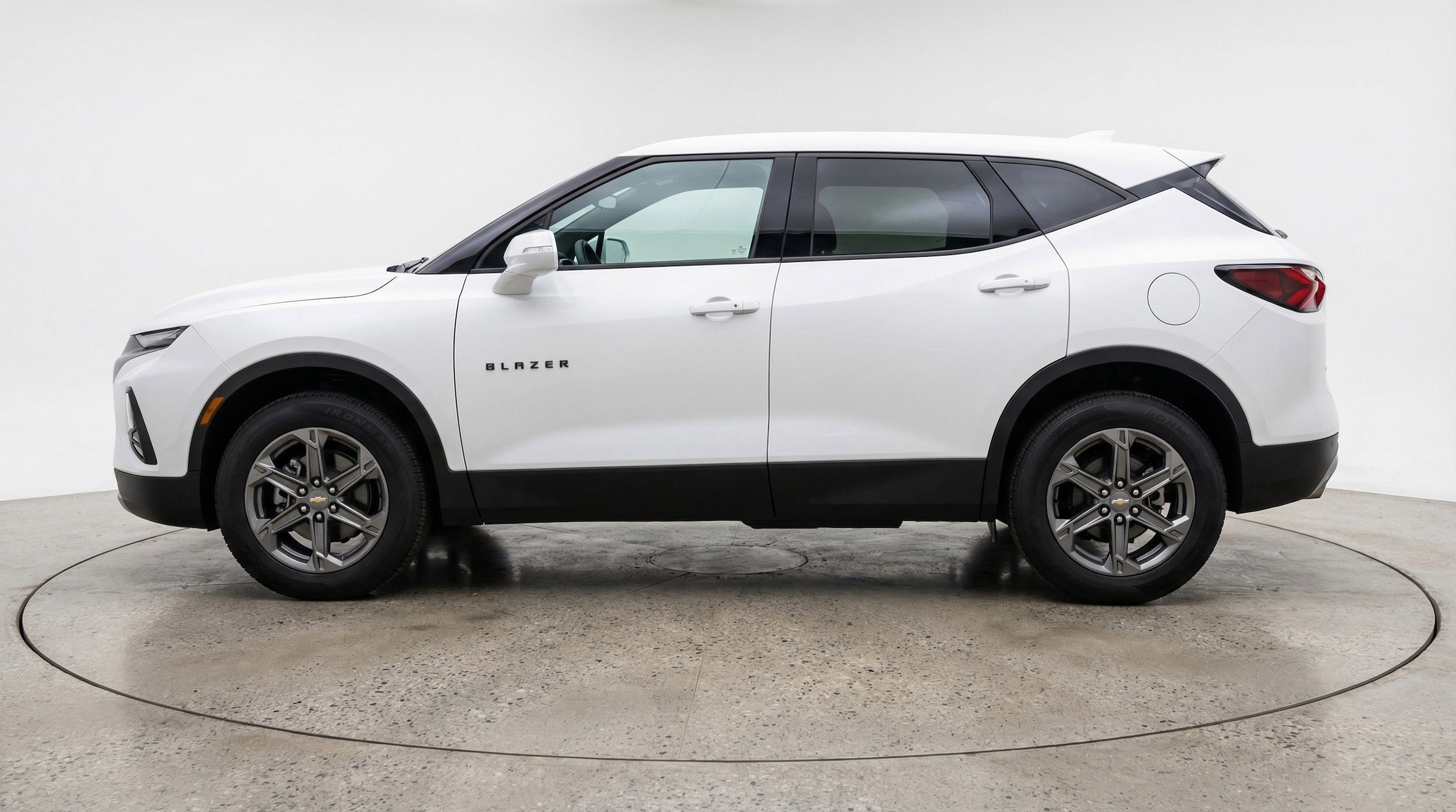 Thumbnail: 2025 Chevrolet Blazer - 5