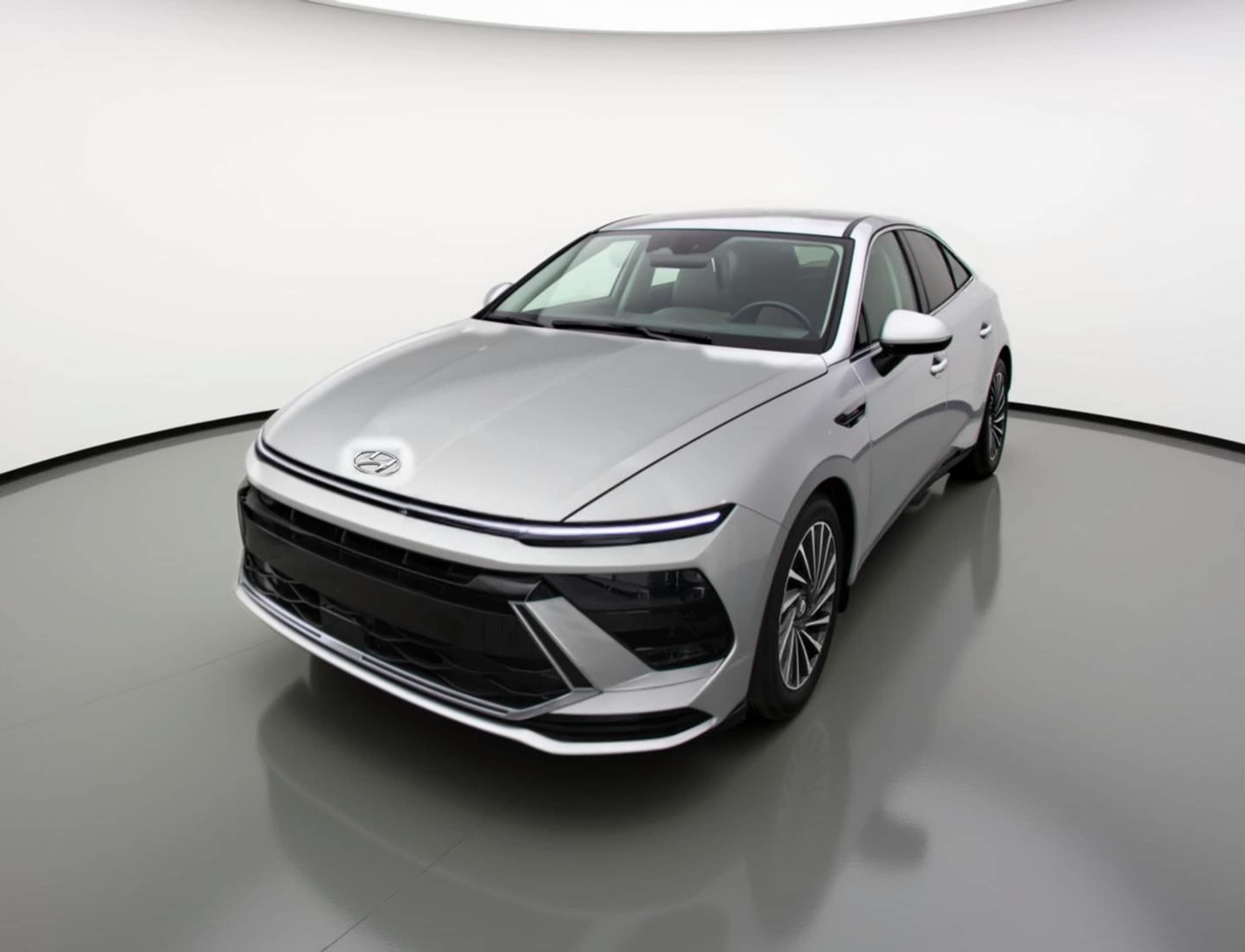 Thumbnail: 2025 Hyundai Sonata - 3