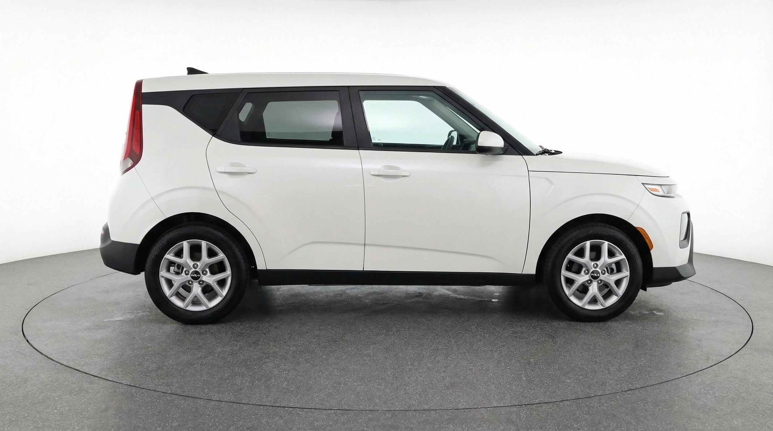Thumbnail: 2025 Kia Soul - 11