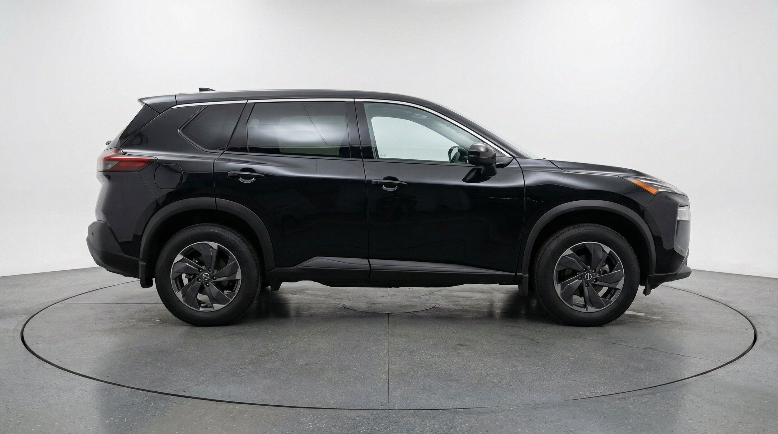 Thumbnail: 2025 Nissan Rogue - 10