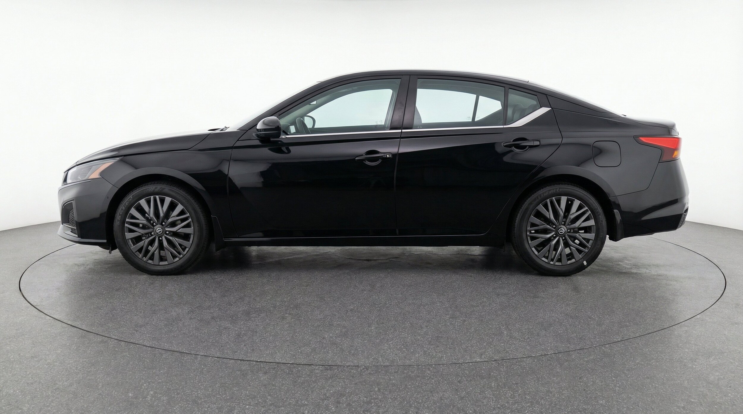 Thumbnail: 2026 Nissan Altima - 5