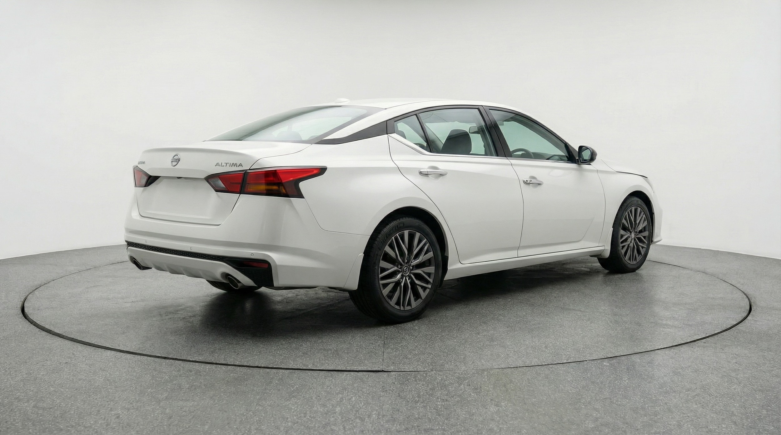 Thumbnail: 2025 Nissan Altima - 7